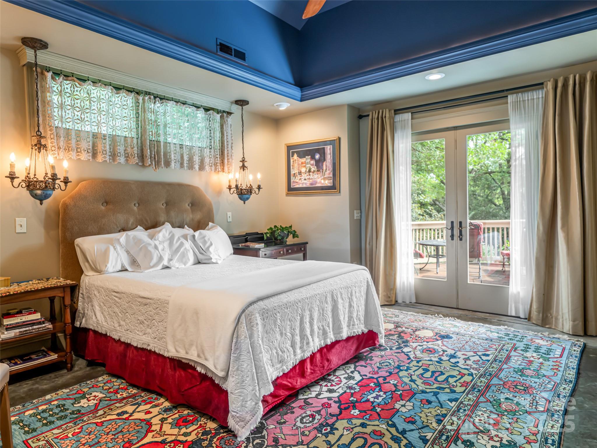9 West Street Extension — Asheville