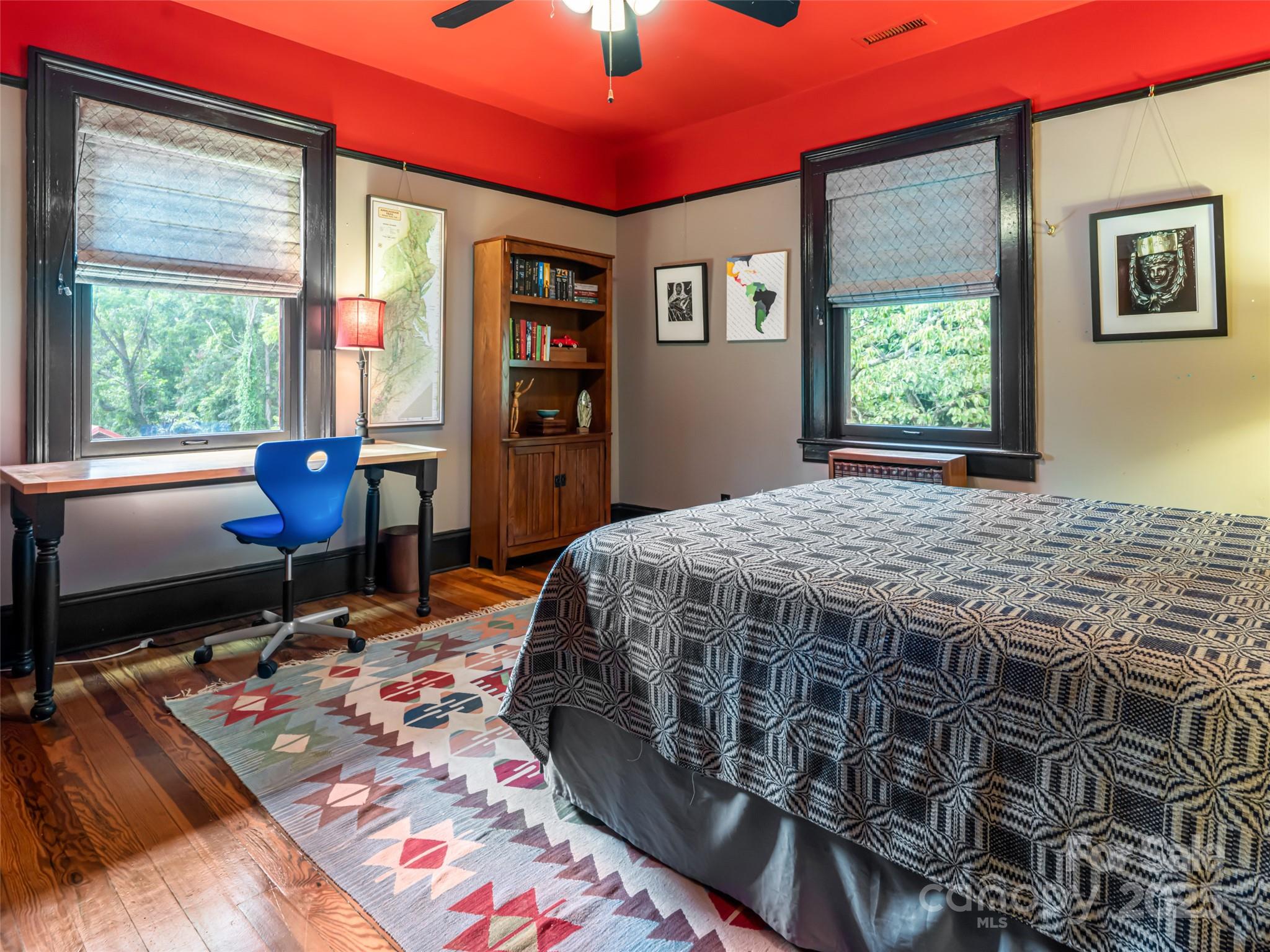 9 West Street Extension — Asheville
