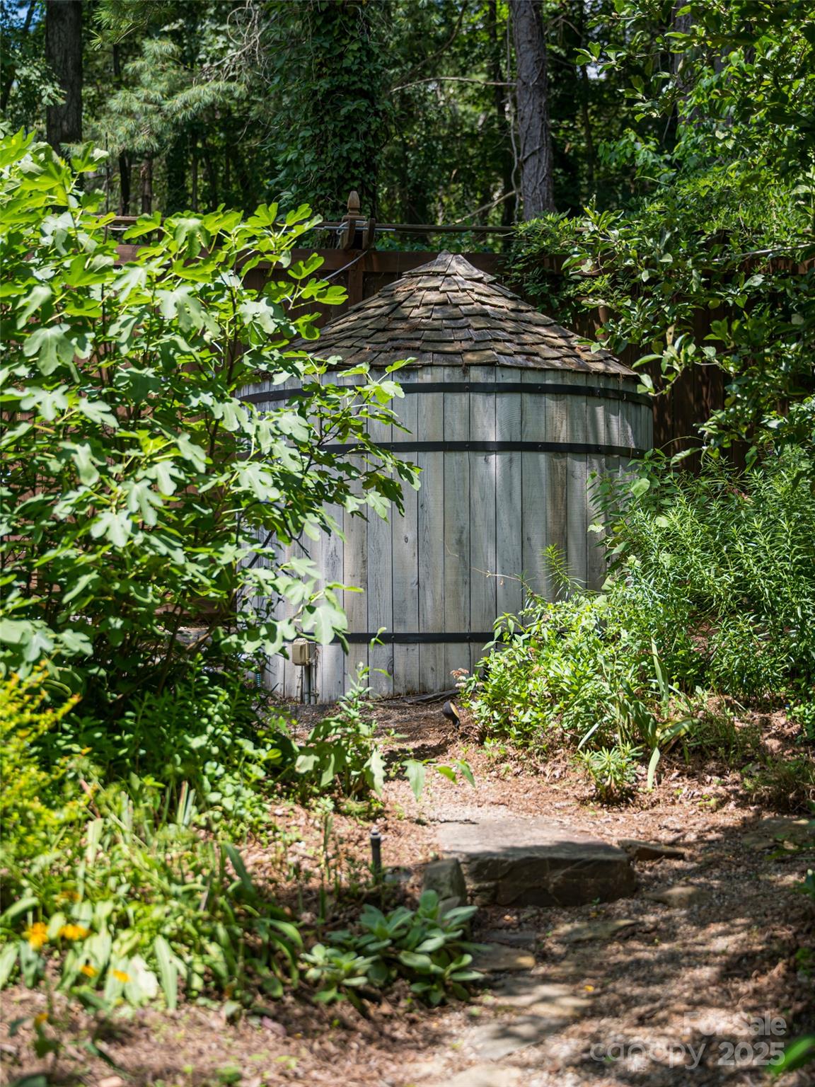 9 West Street Extension — Asheville