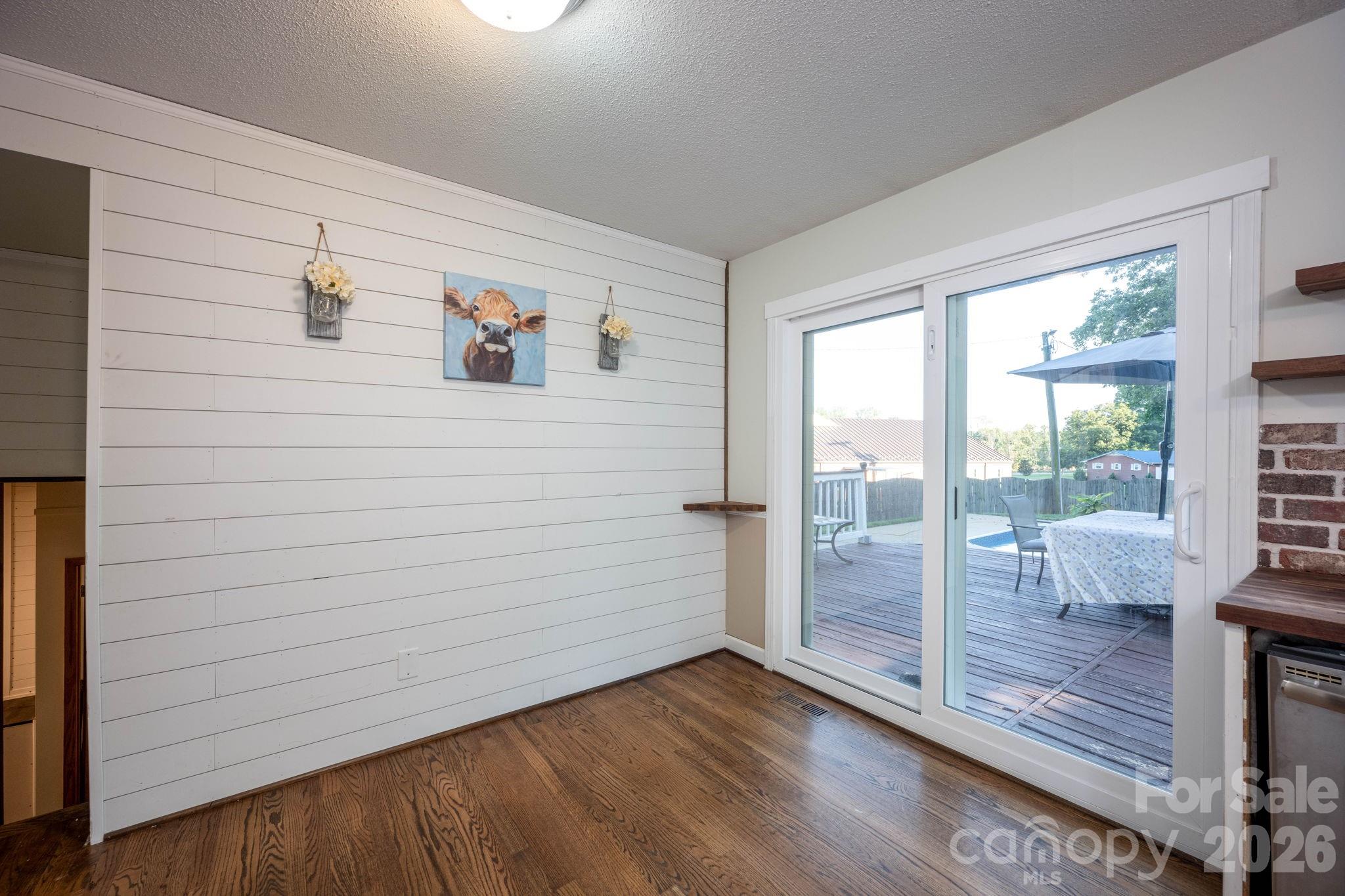 827 Brookwood Drive — Mooresville