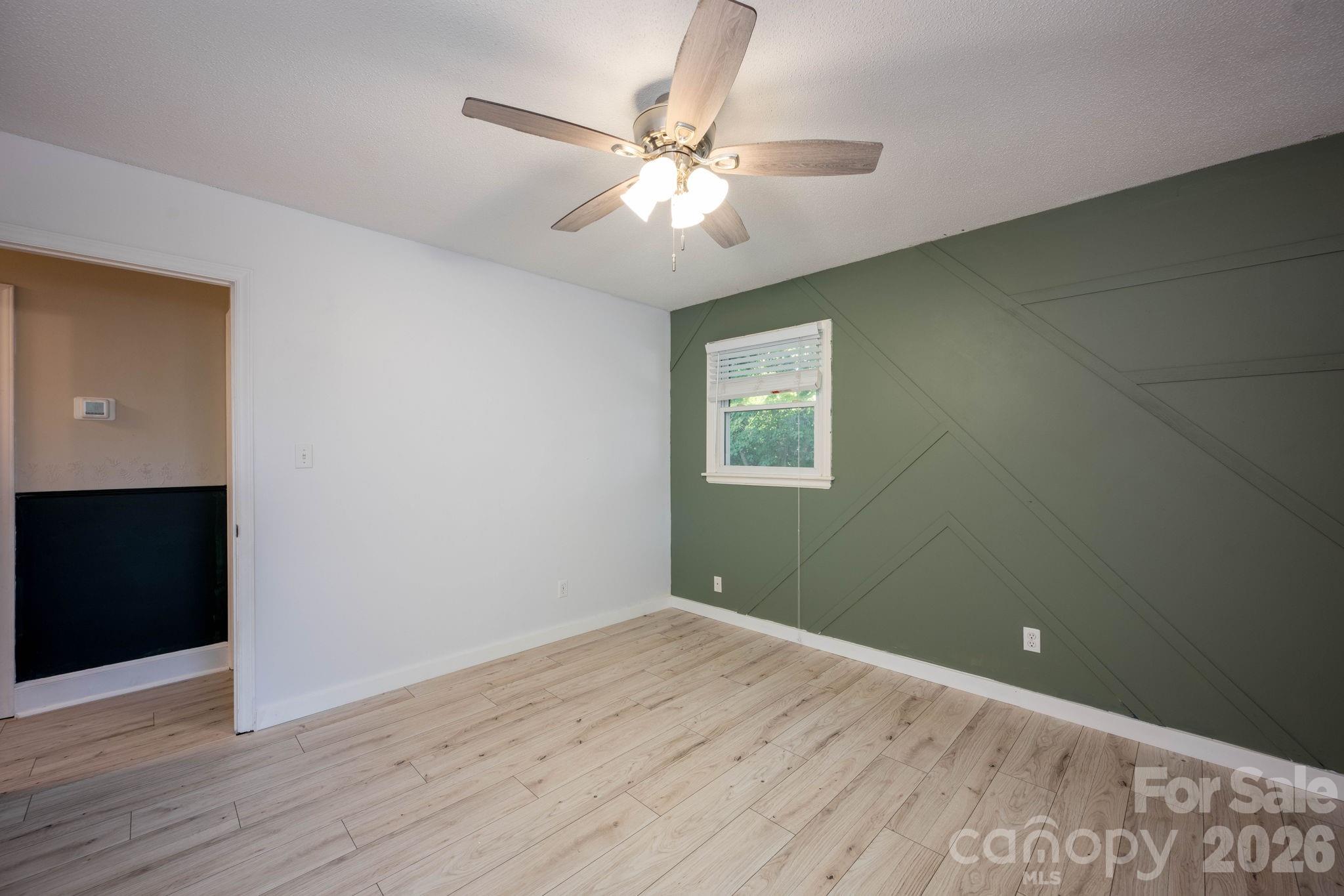 827 Brookwood Drive — Mooresville