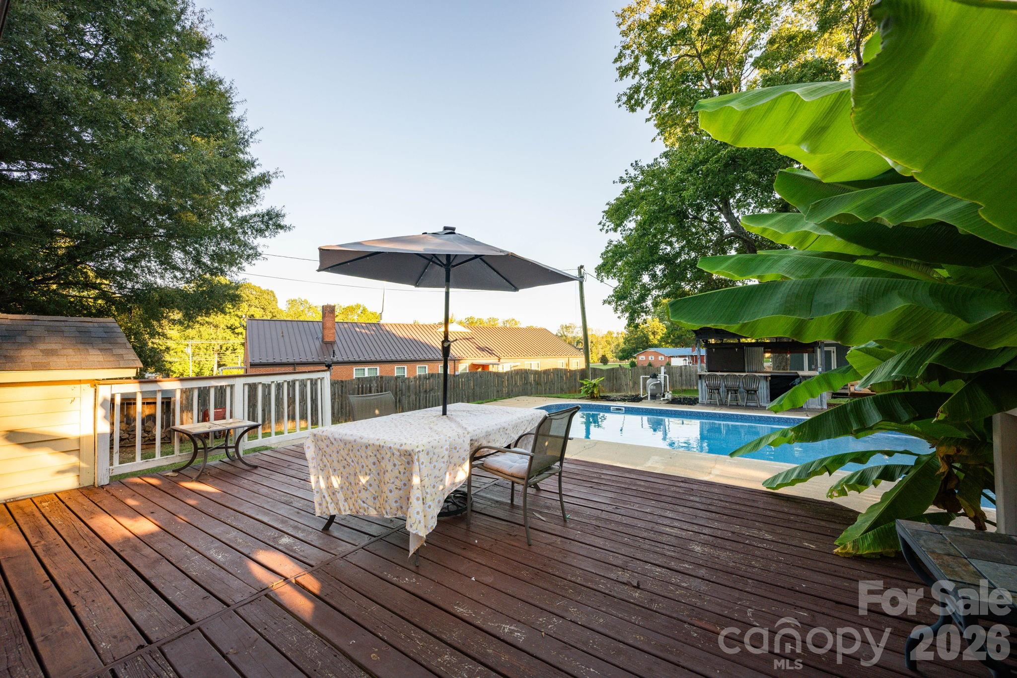 827 Brookwood Drive — Mooresville