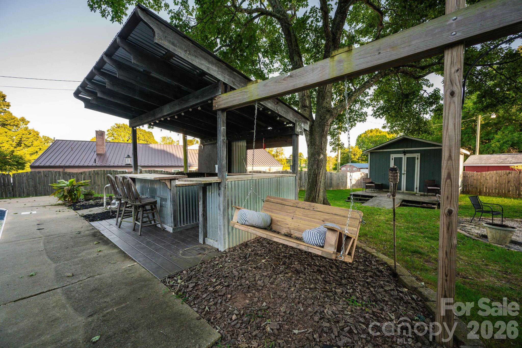 827 Brookwood Drive — Mooresville