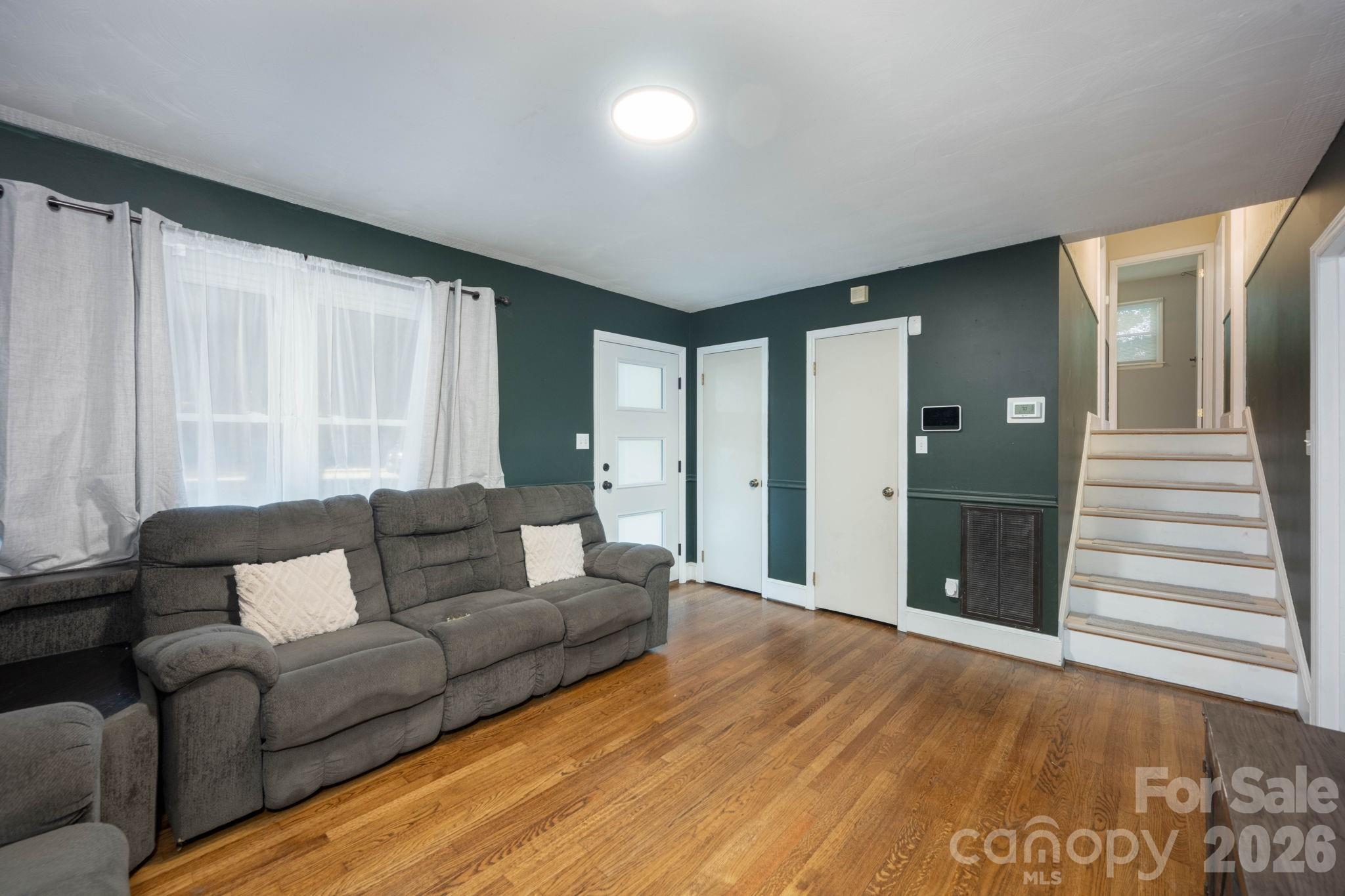 827 Brookwood Drive — Mooresville