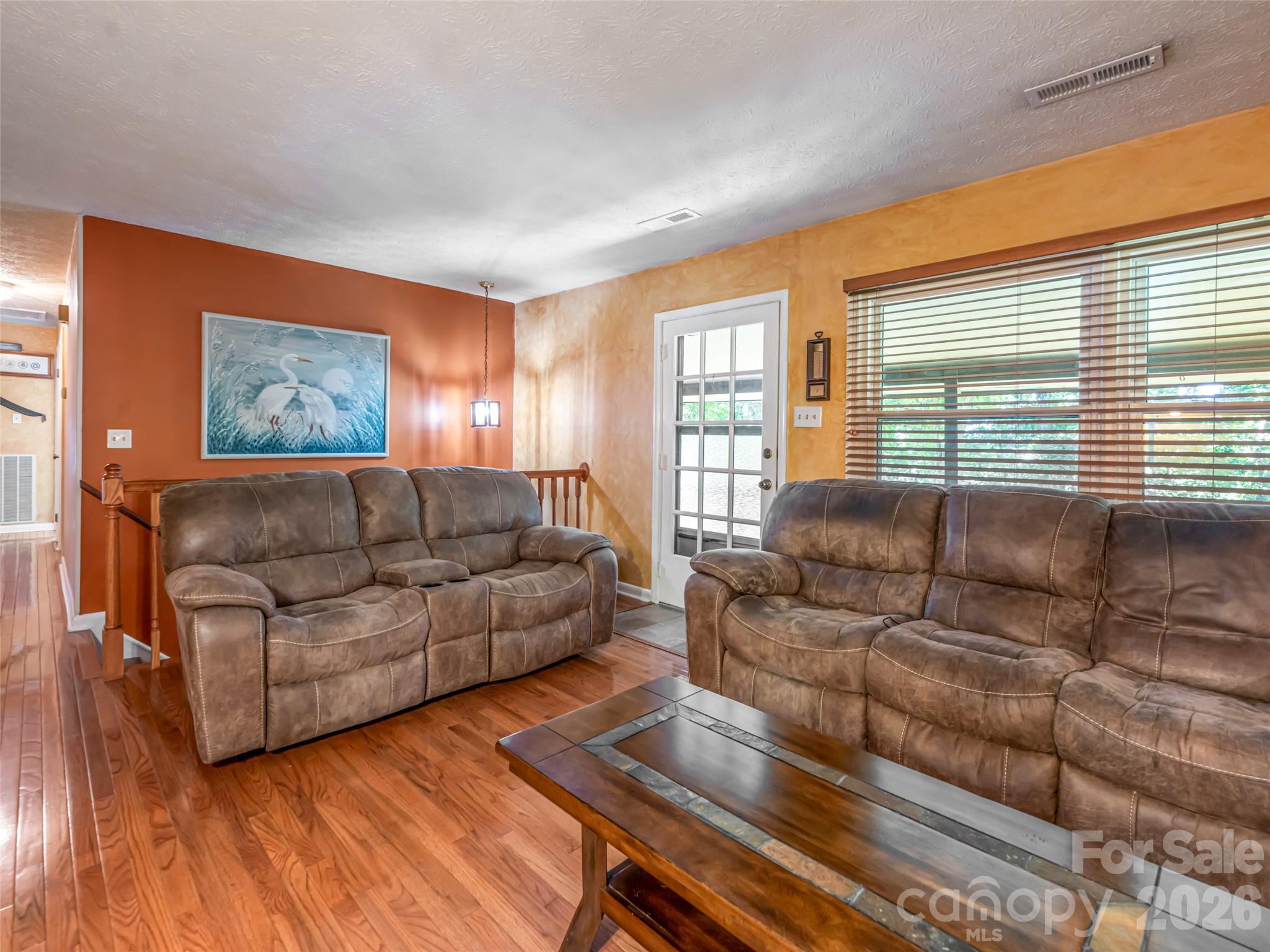 50 Tuckaway Drive — Asheville