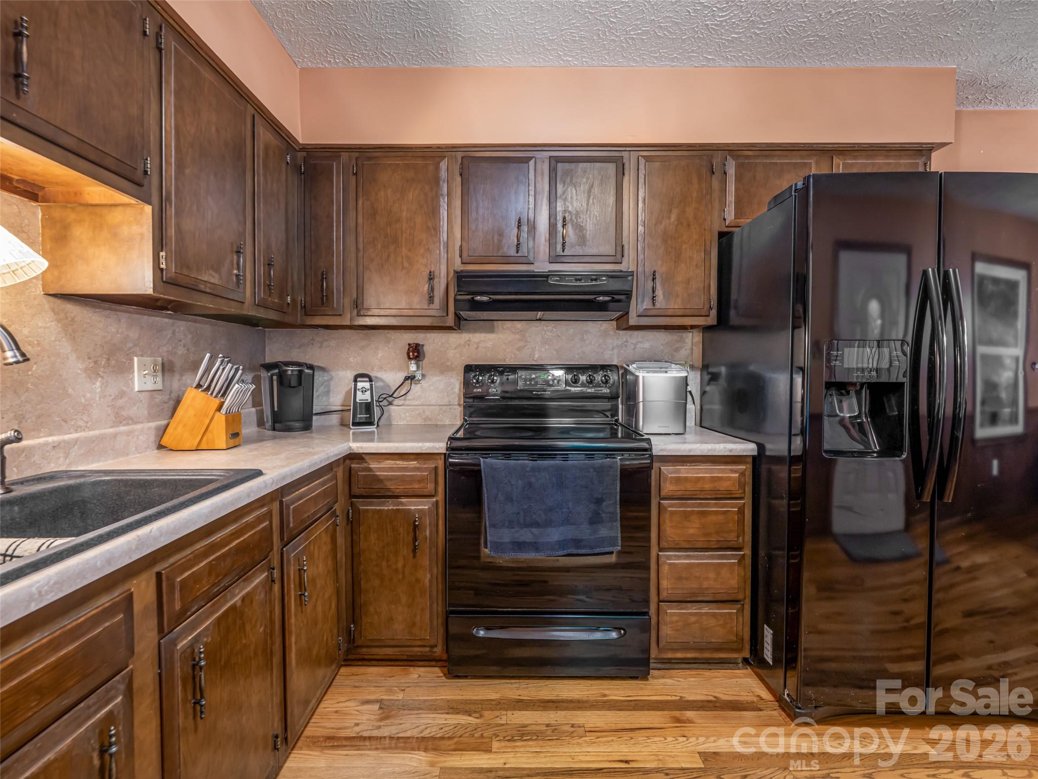 50 Tuckaway Drive — Asheville