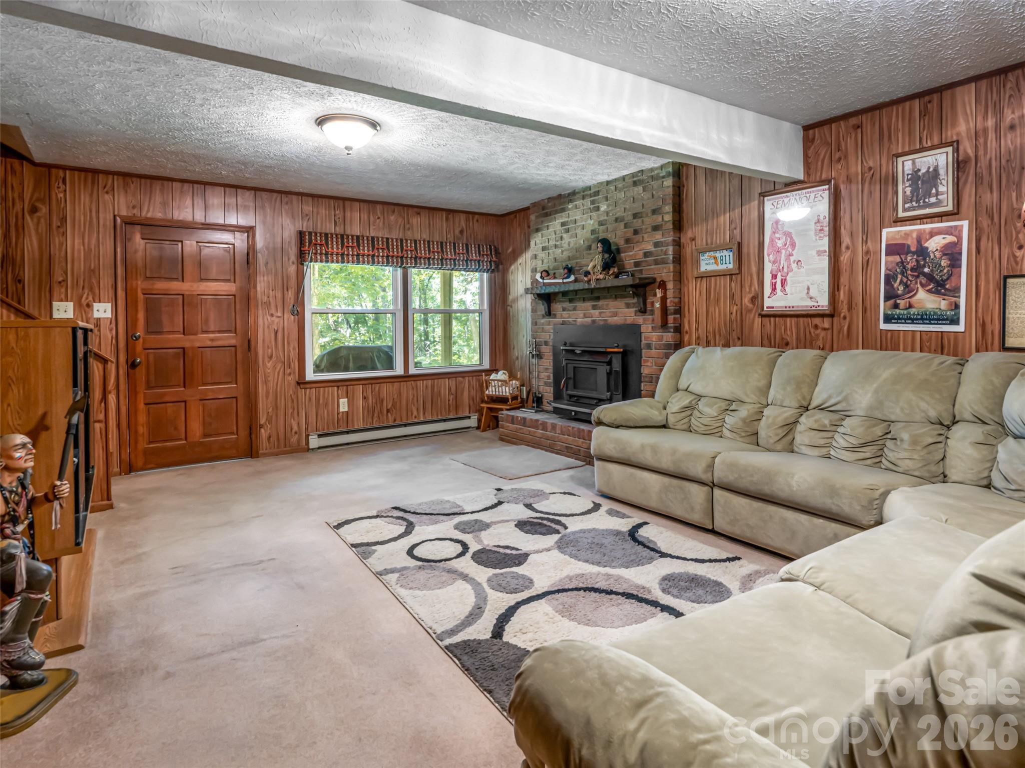 50 Tuckaway Drive — Asheville