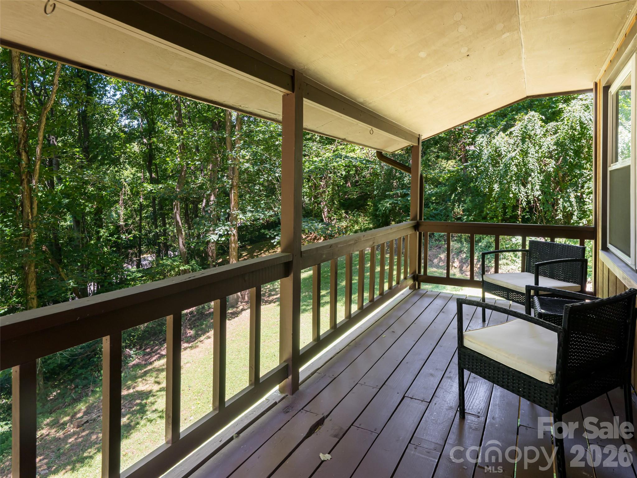 50 Tuckaway Drive — Asheville