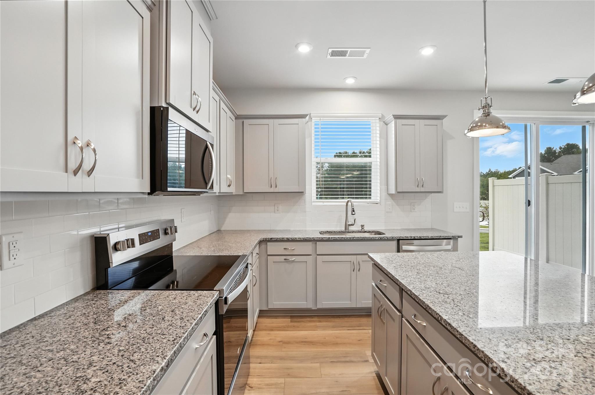 640 Cassidy Court — Clover