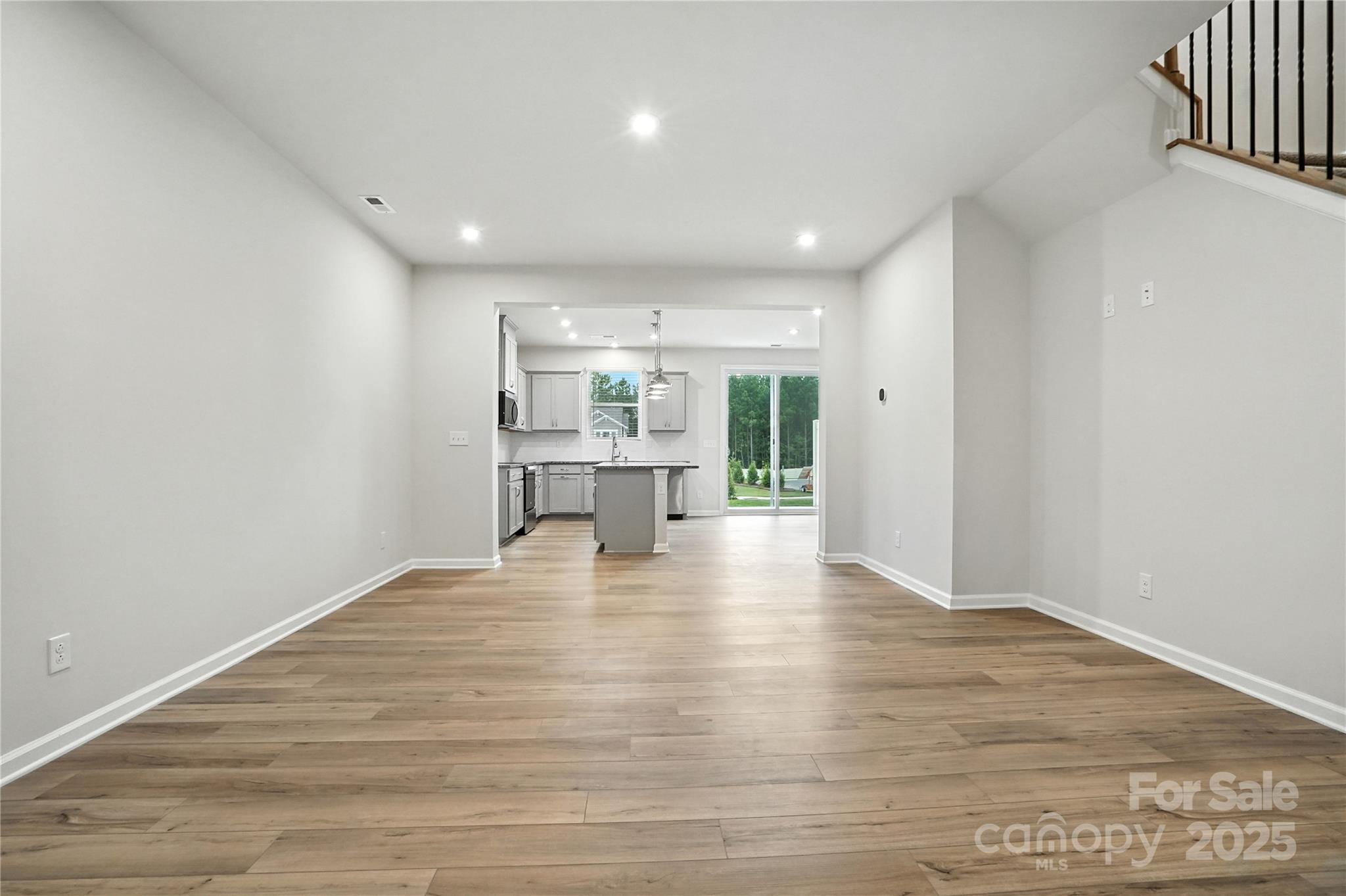 640 Cassidy Court — Clover
