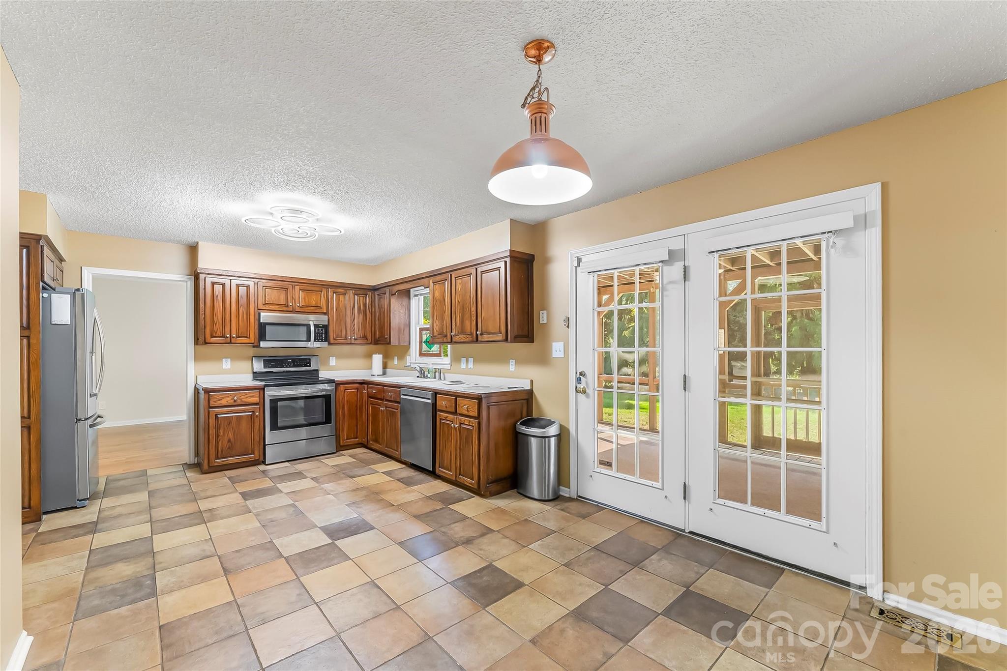 4617 Harbor View Terrace — Morganton
