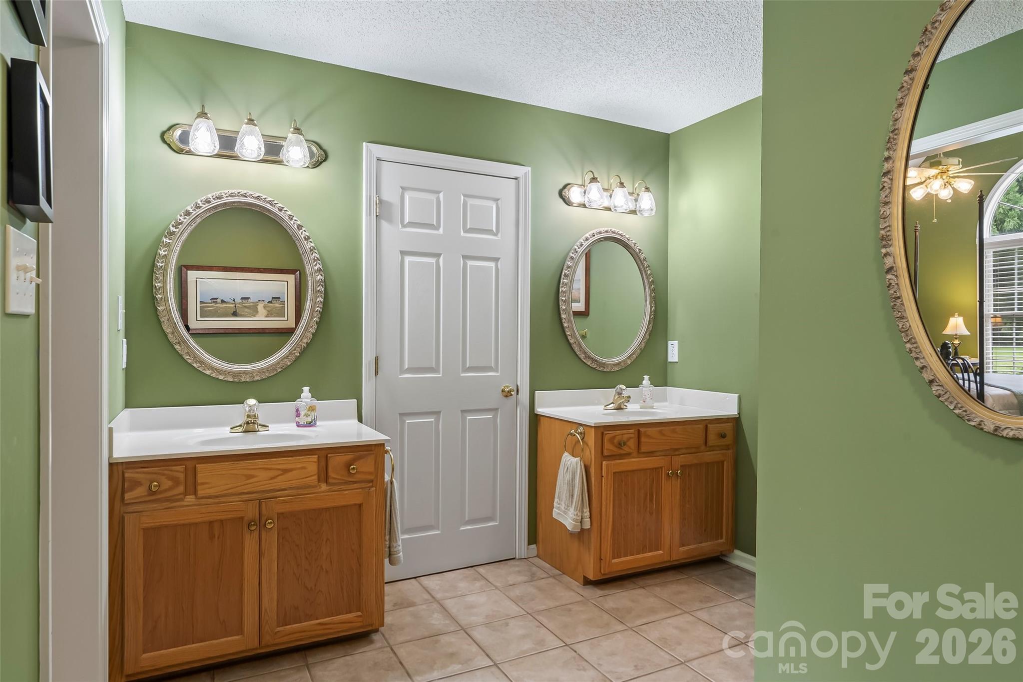 4617 Harbor View Terrace — Morganton