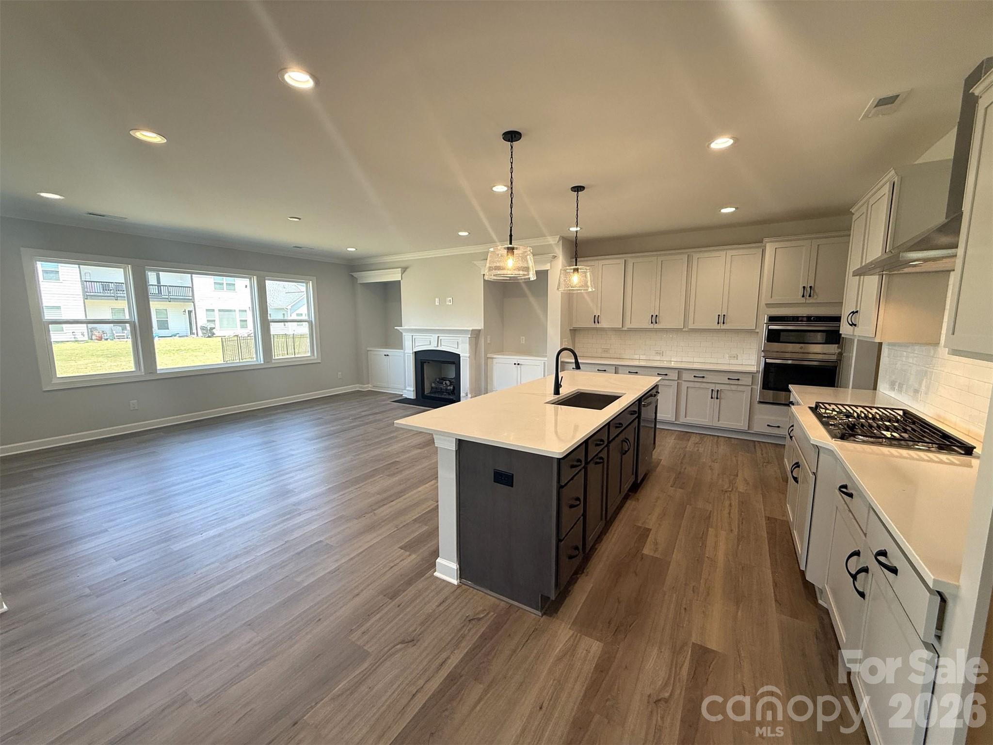 4048 Zinnia Drive #CGE0101 — Harrisburg