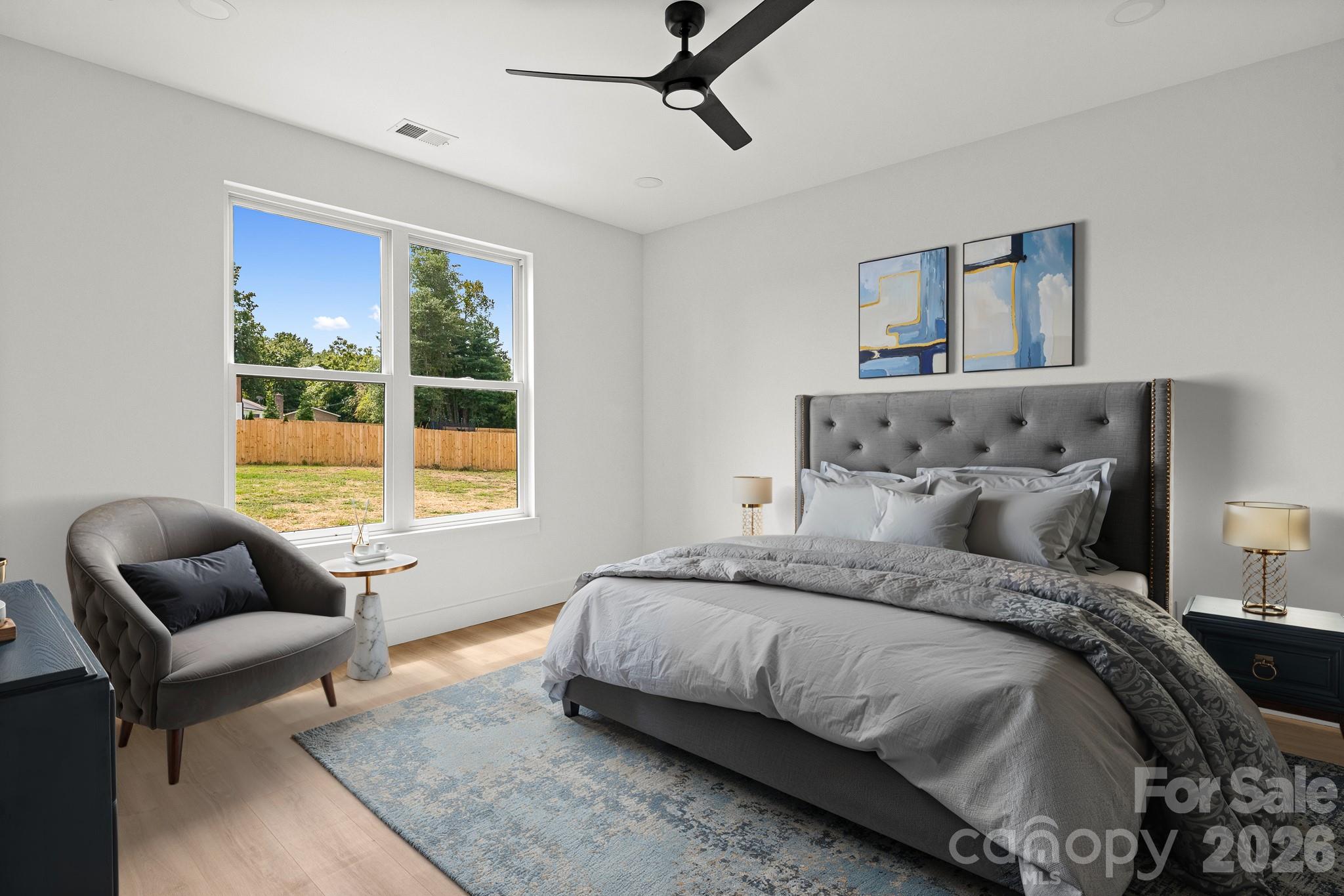 760 New Hope Road — Flat Rock