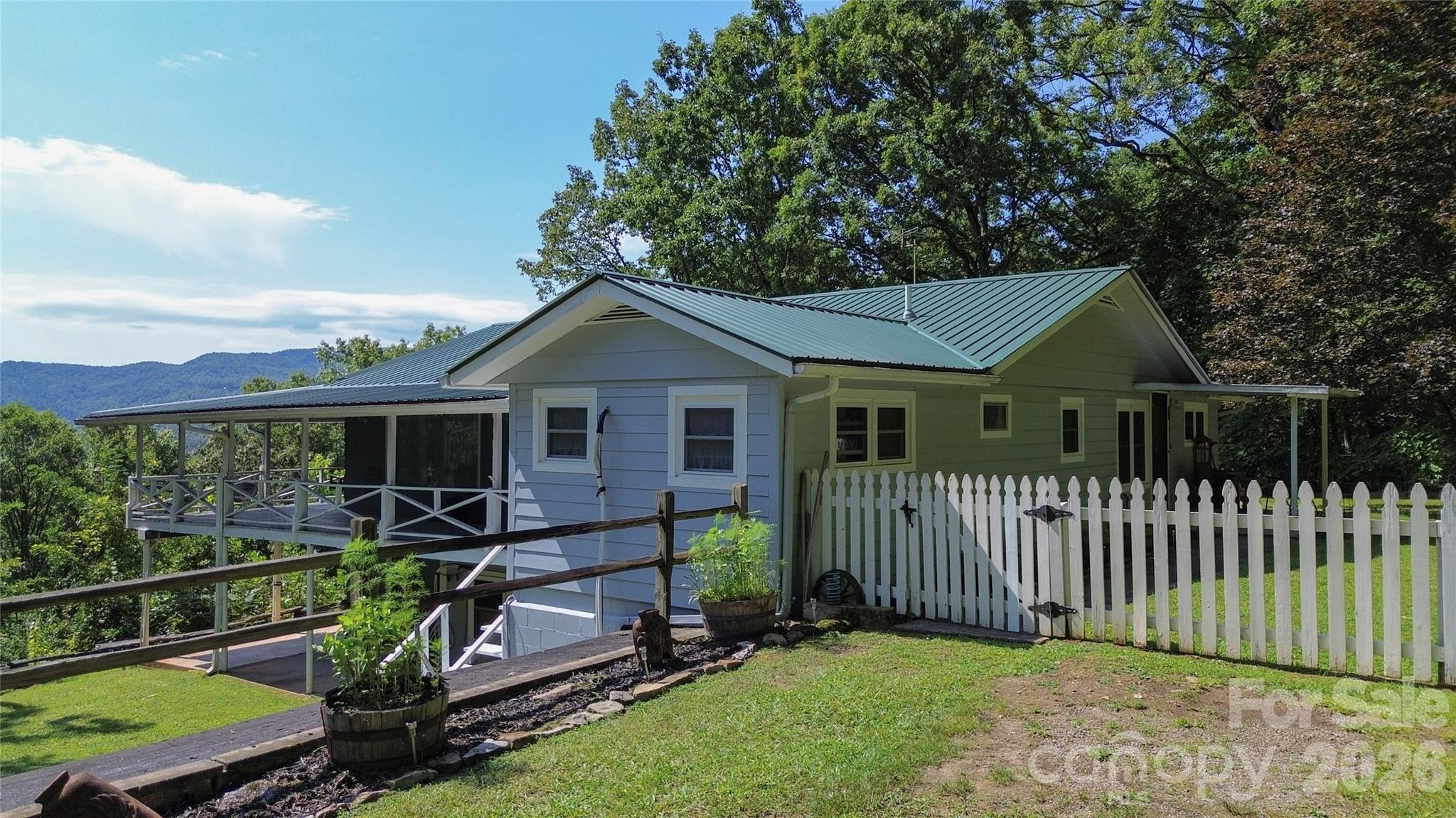 454 Hummingbird Lane — Franklin