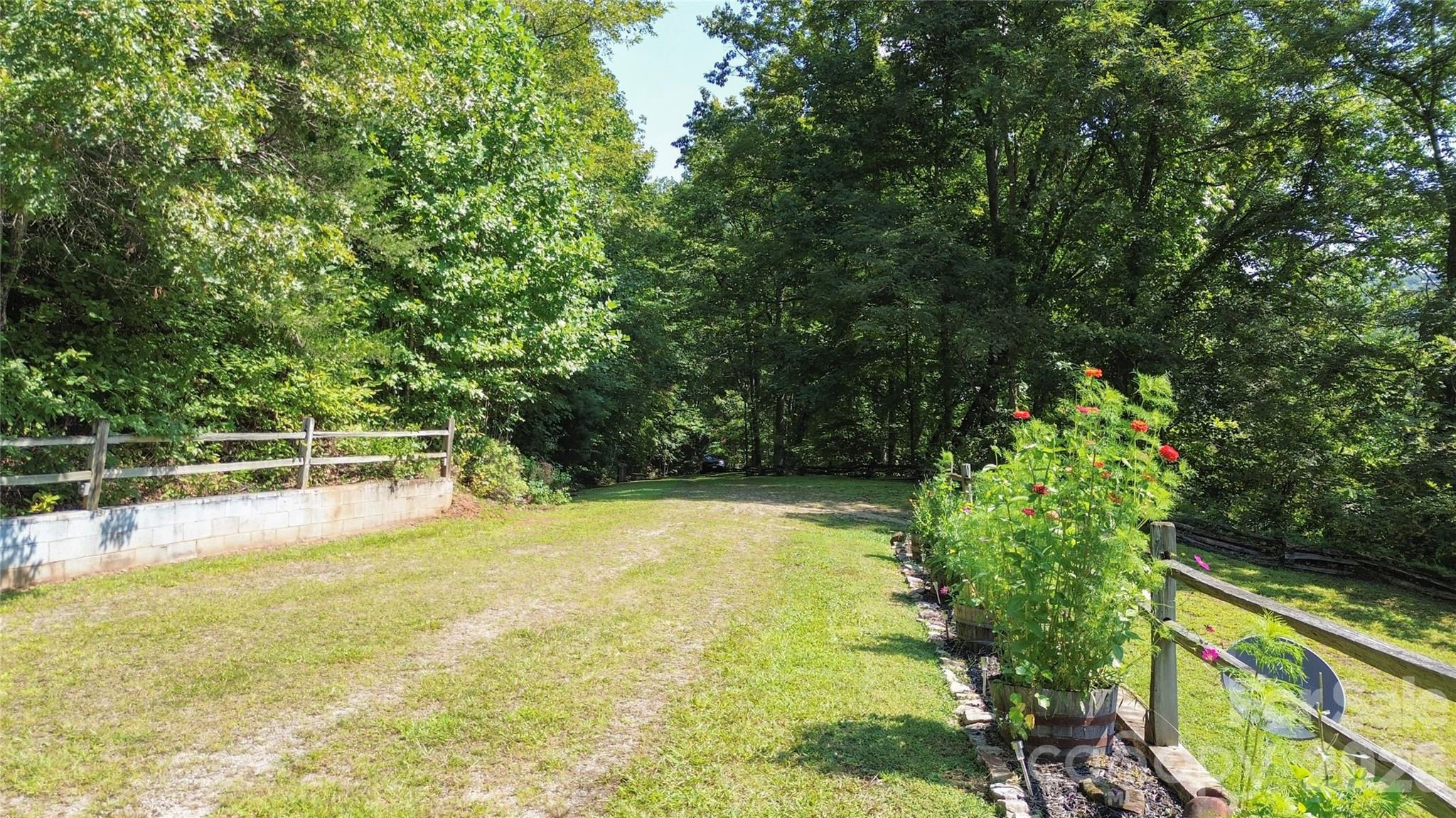 454 Hummingbird Lane — Franklin