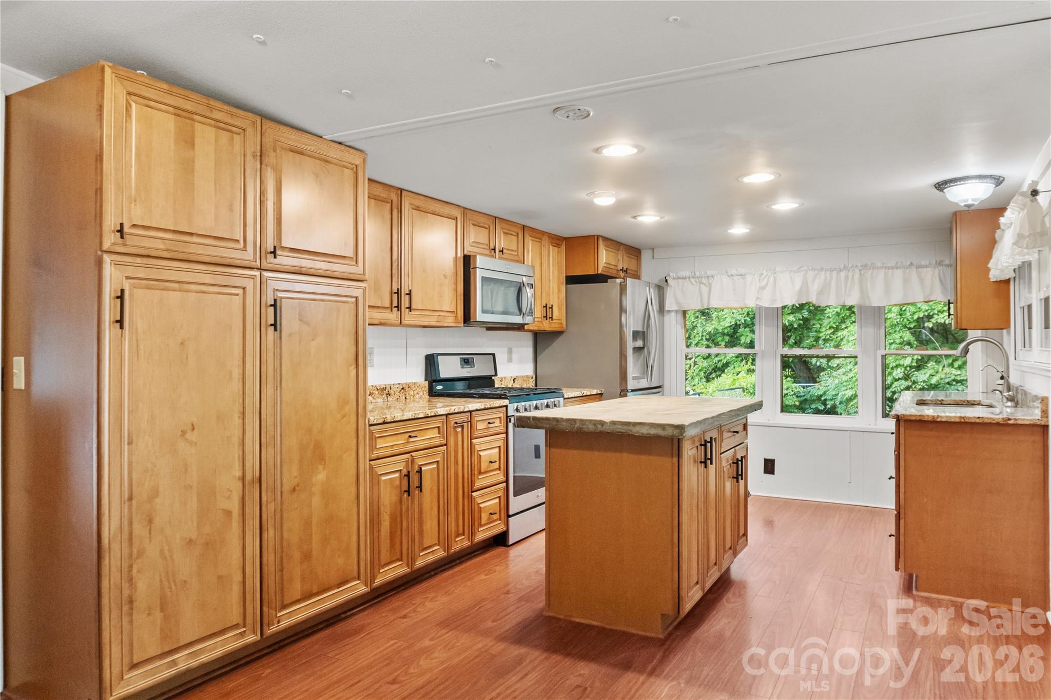454 Hummingbird Lane — Franklin