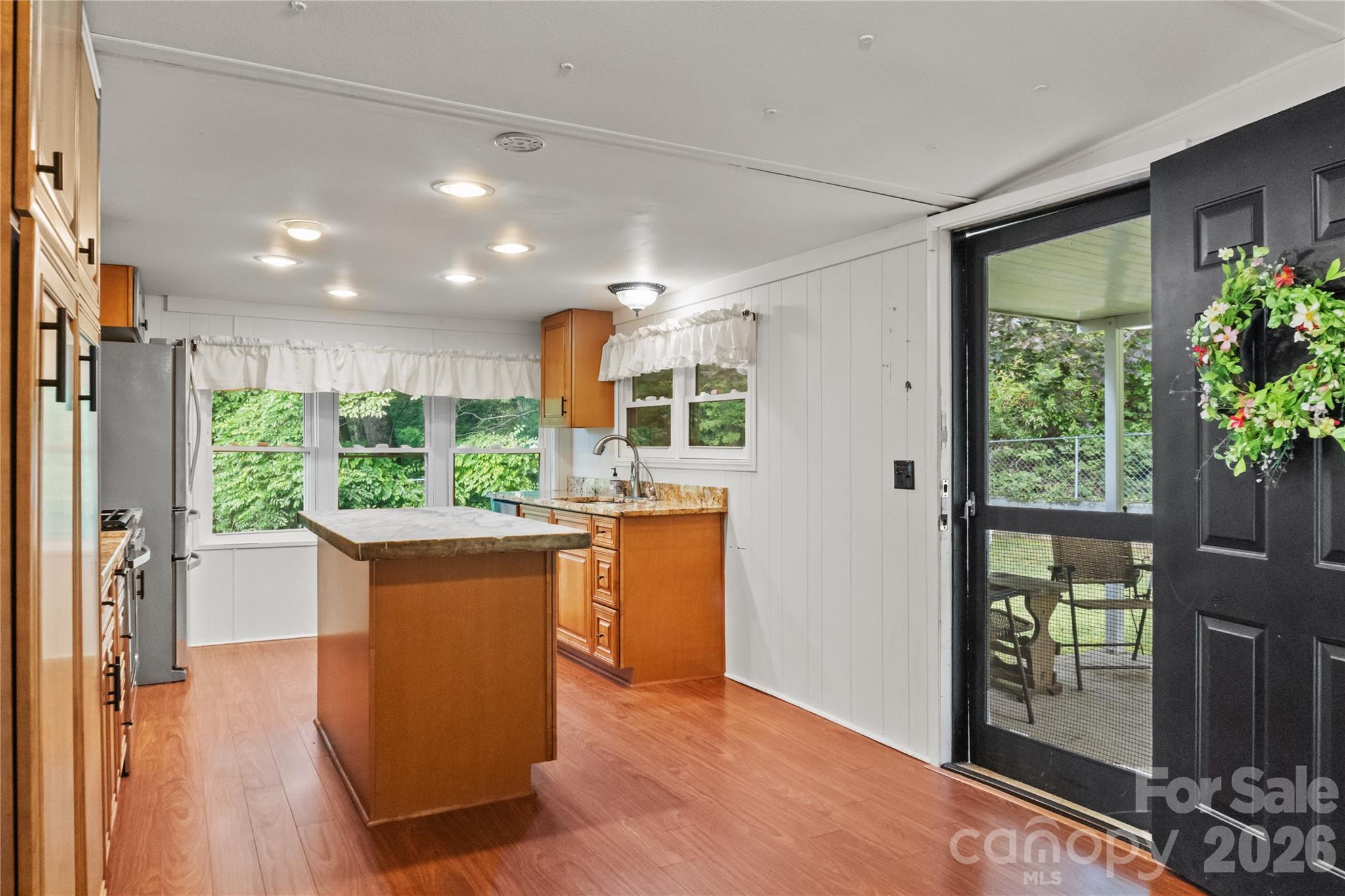 454 Hummingbird Lane — Franklin