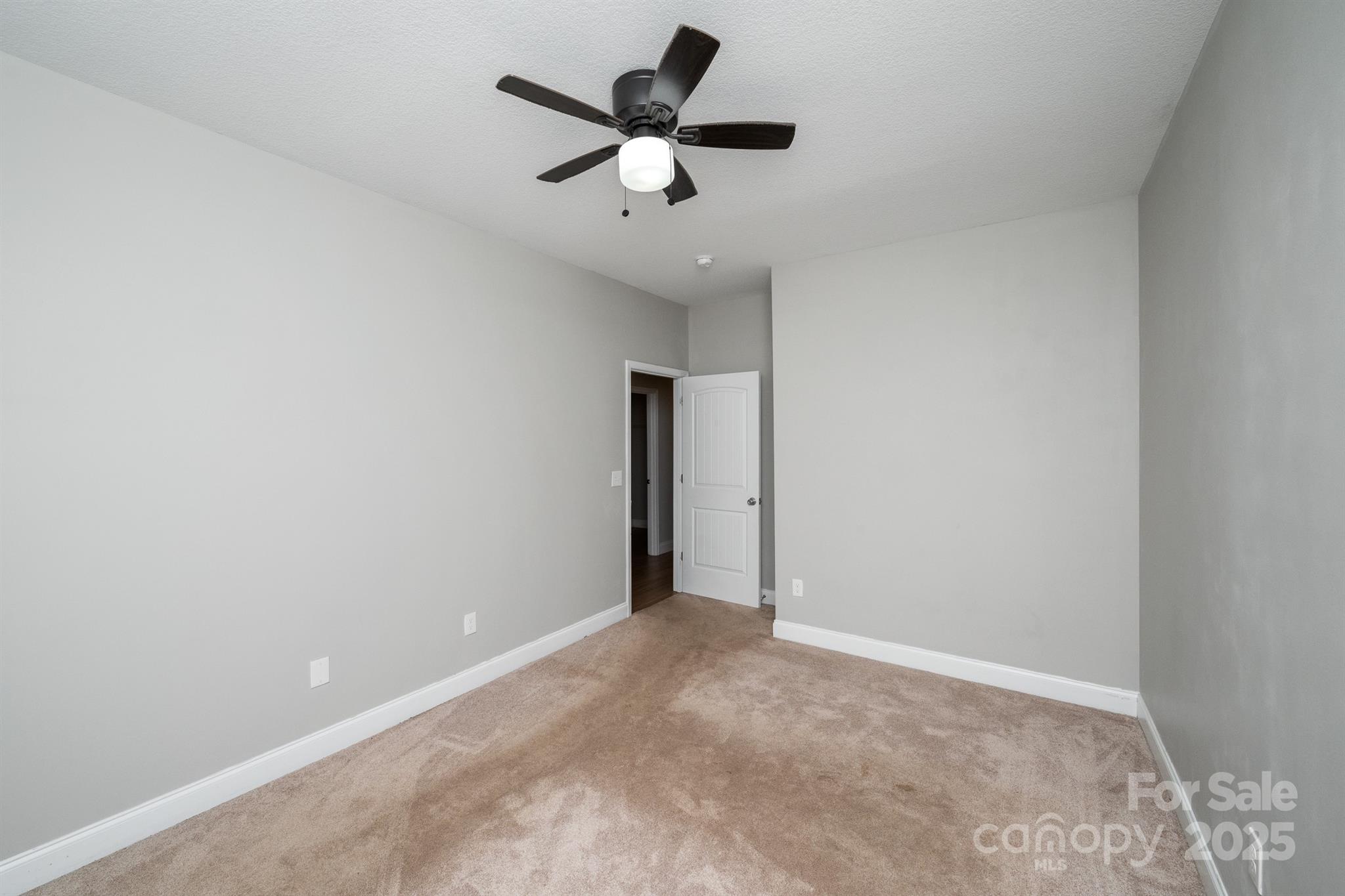100 Holly Drive — Duncan