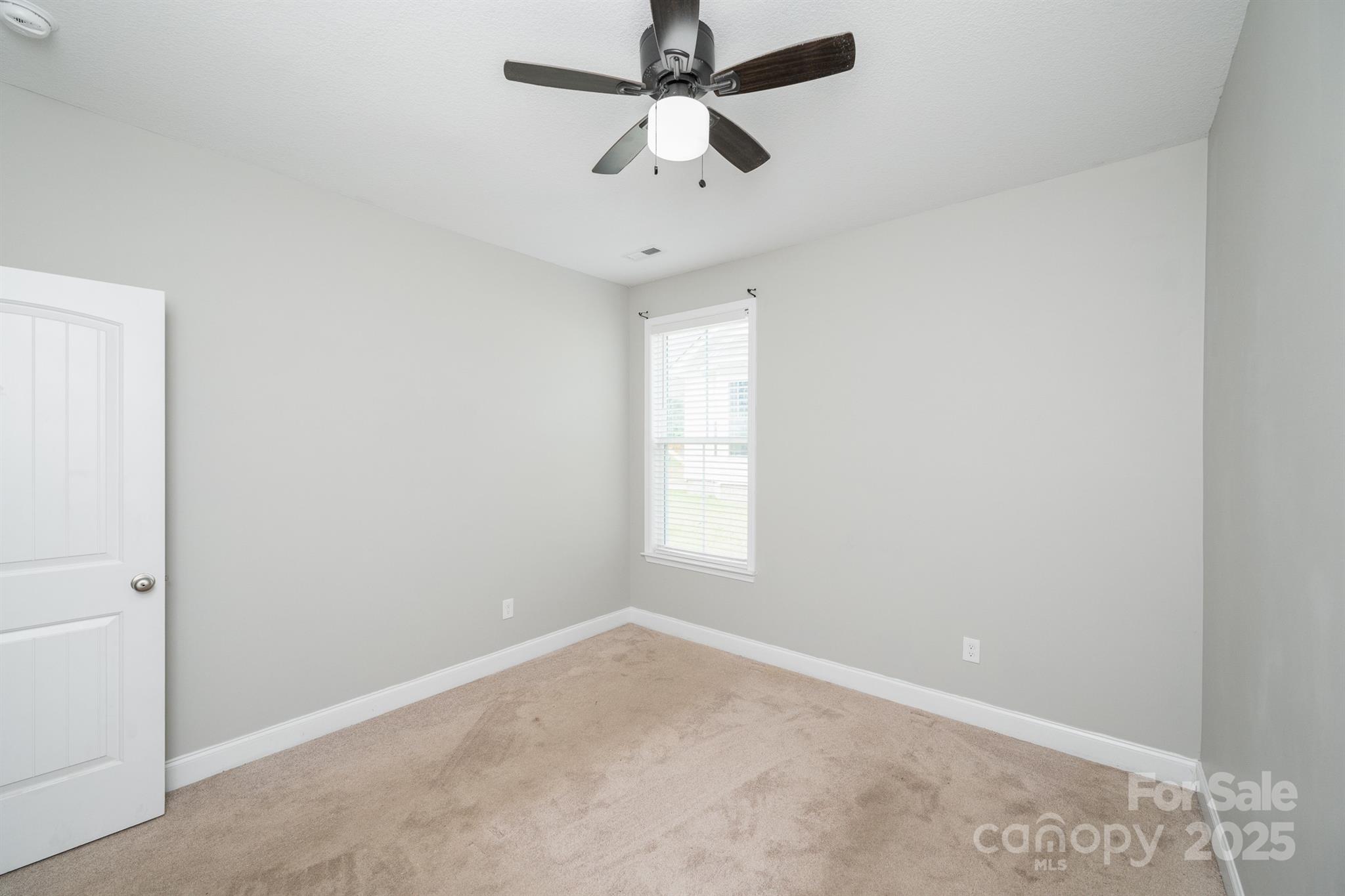 100 Holly Drive — Duncan