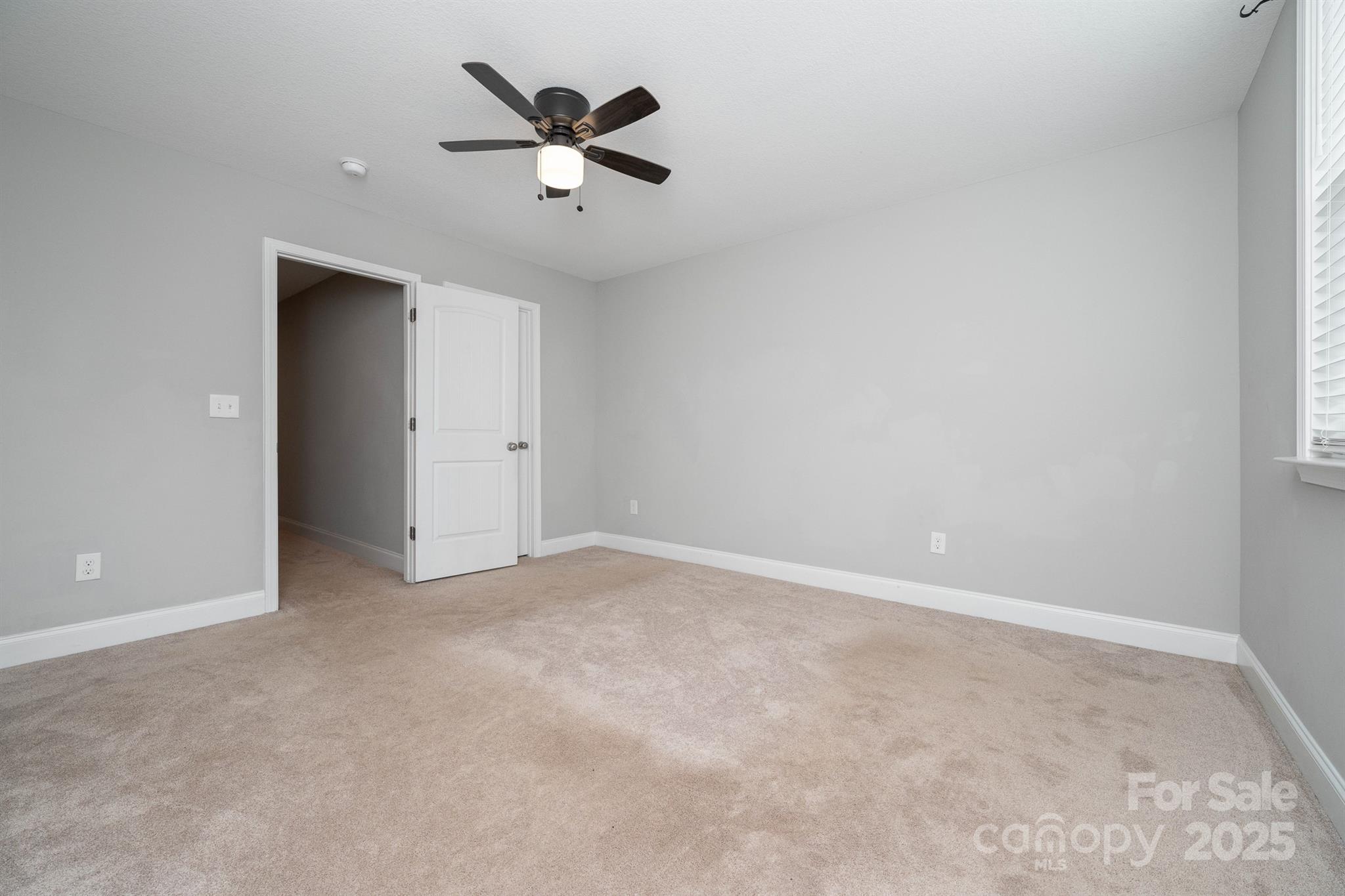 100 Holly Drive — Duncan