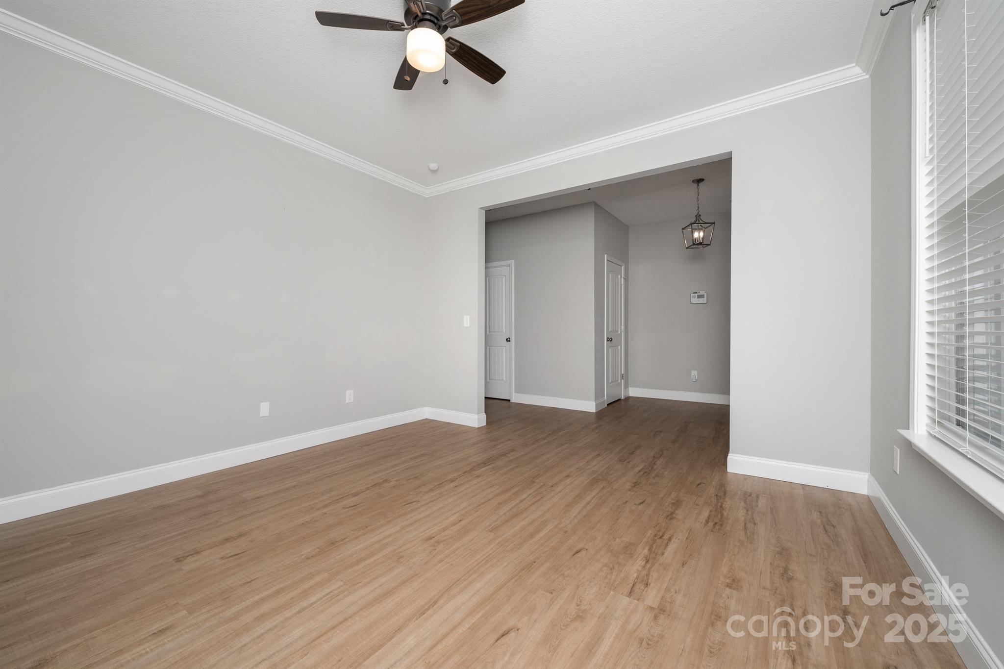 100 Holly Drive — Duncan