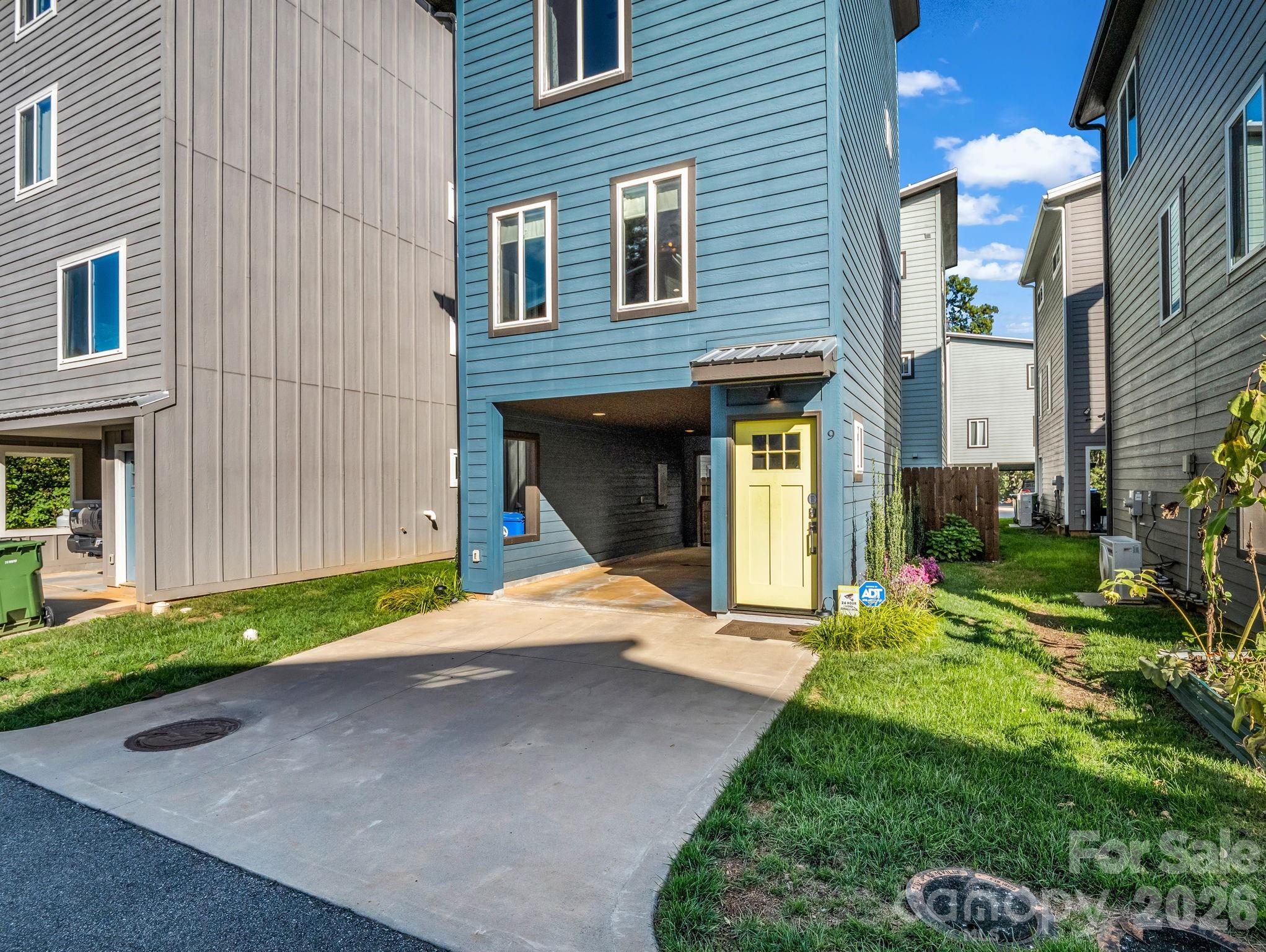 9 W Citra Street — Arden