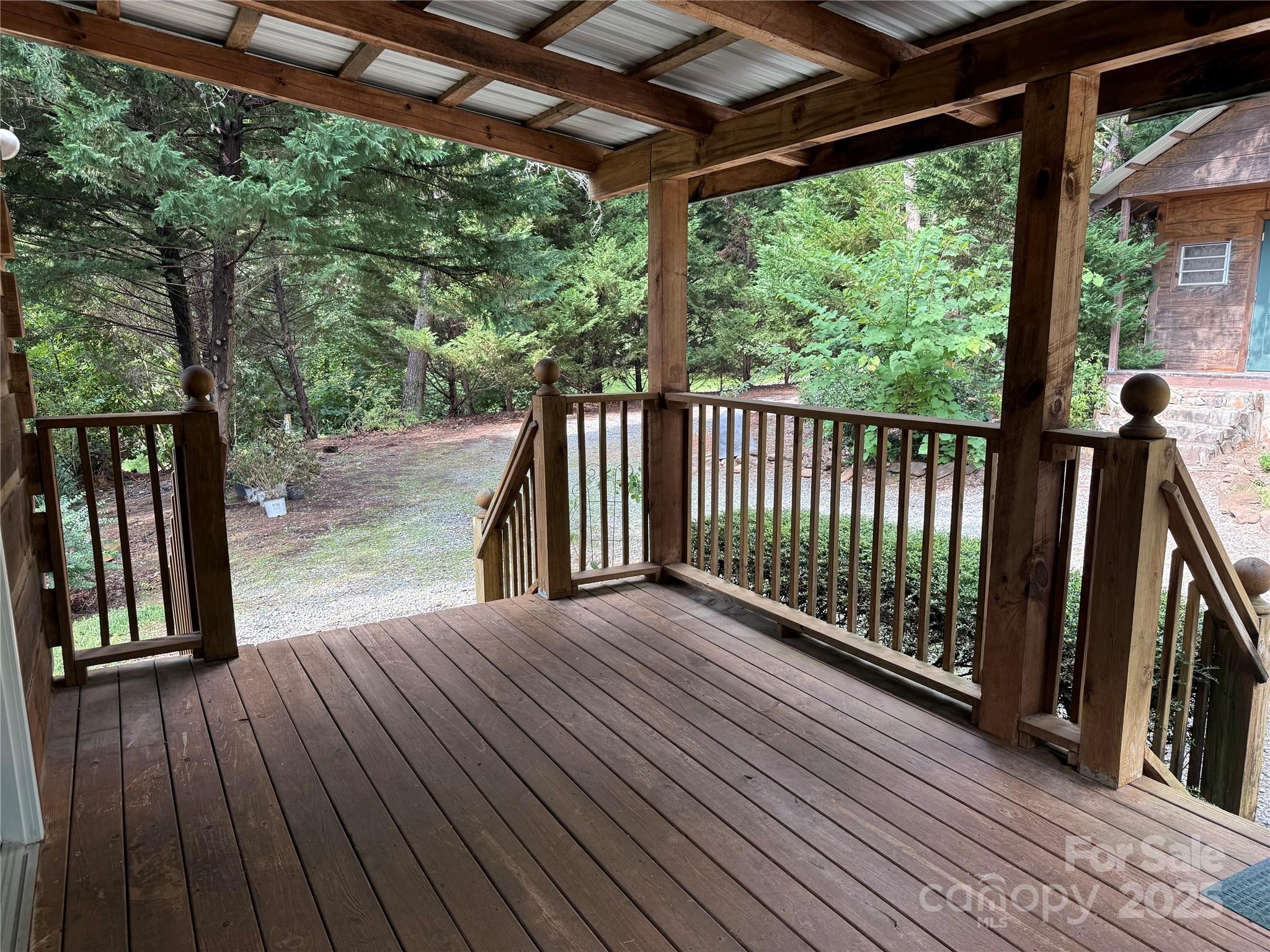 66 Ashlyn Lane — Tryon