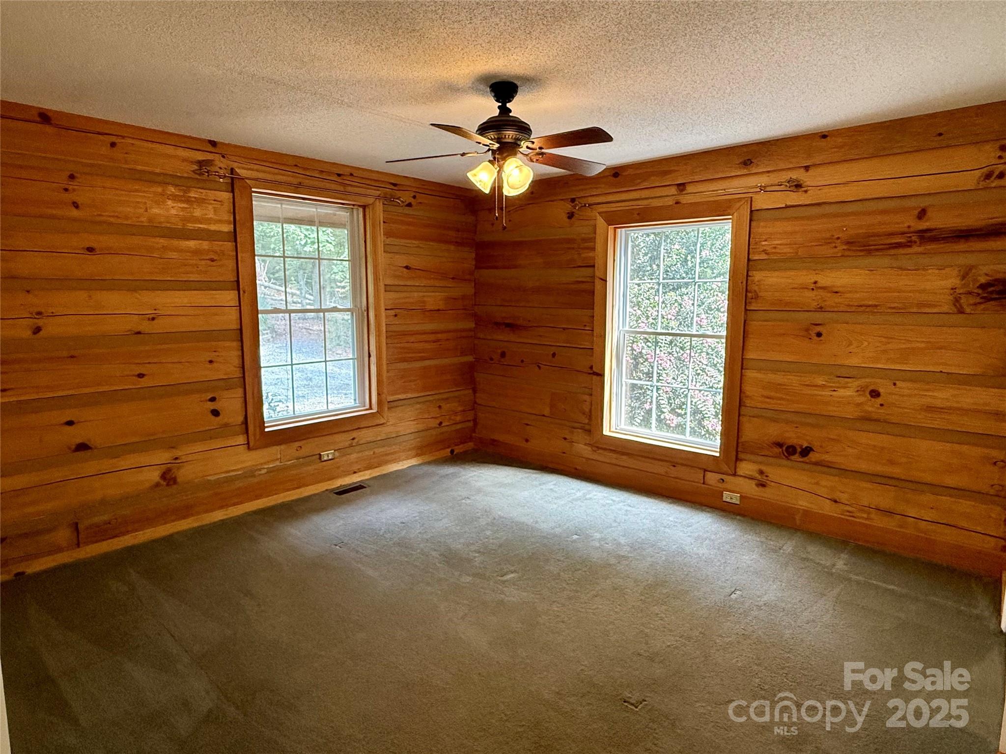 66 Ashlyn Lane — Tryon