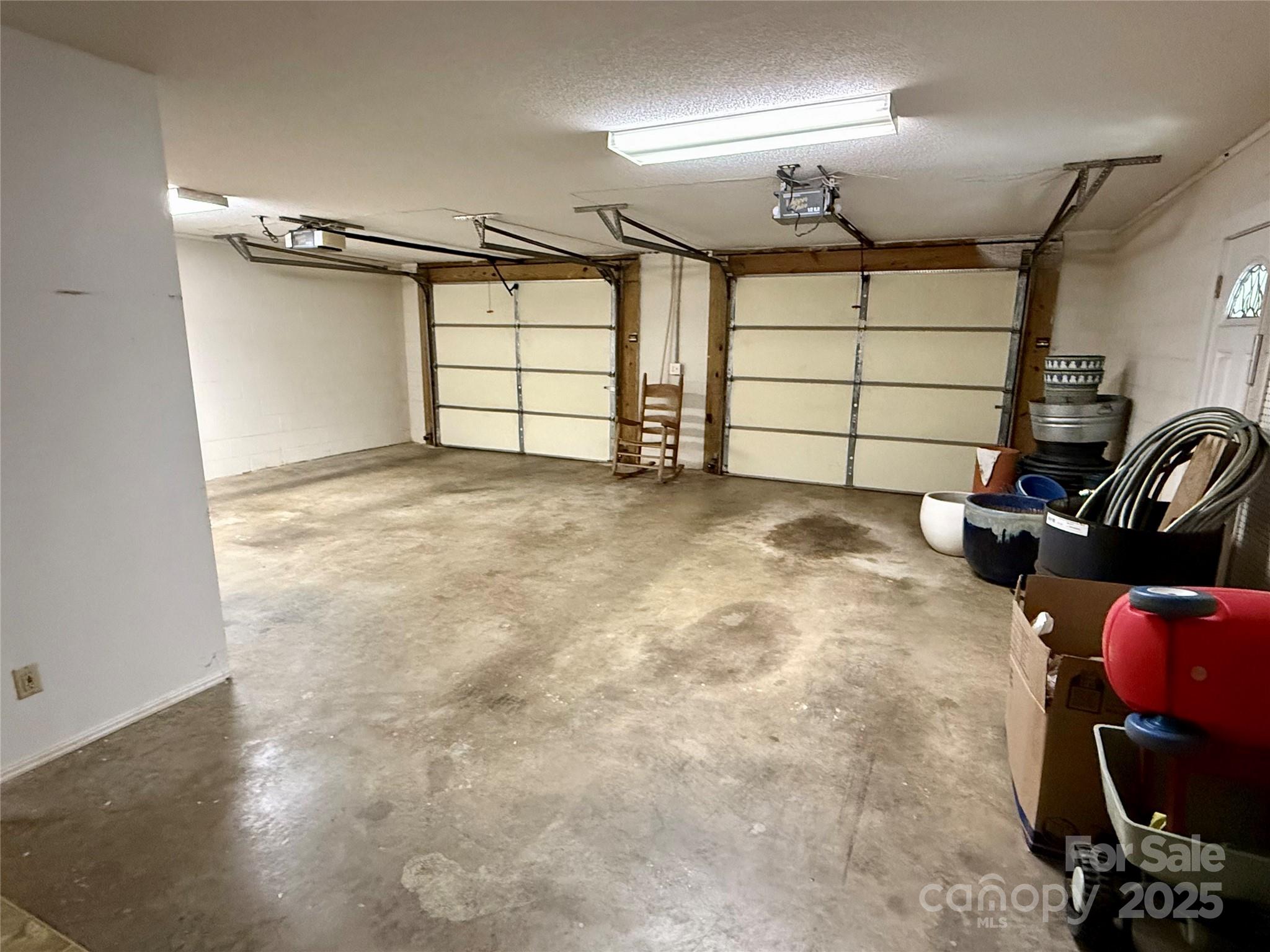 66 Ashlyn Lane — Tryon