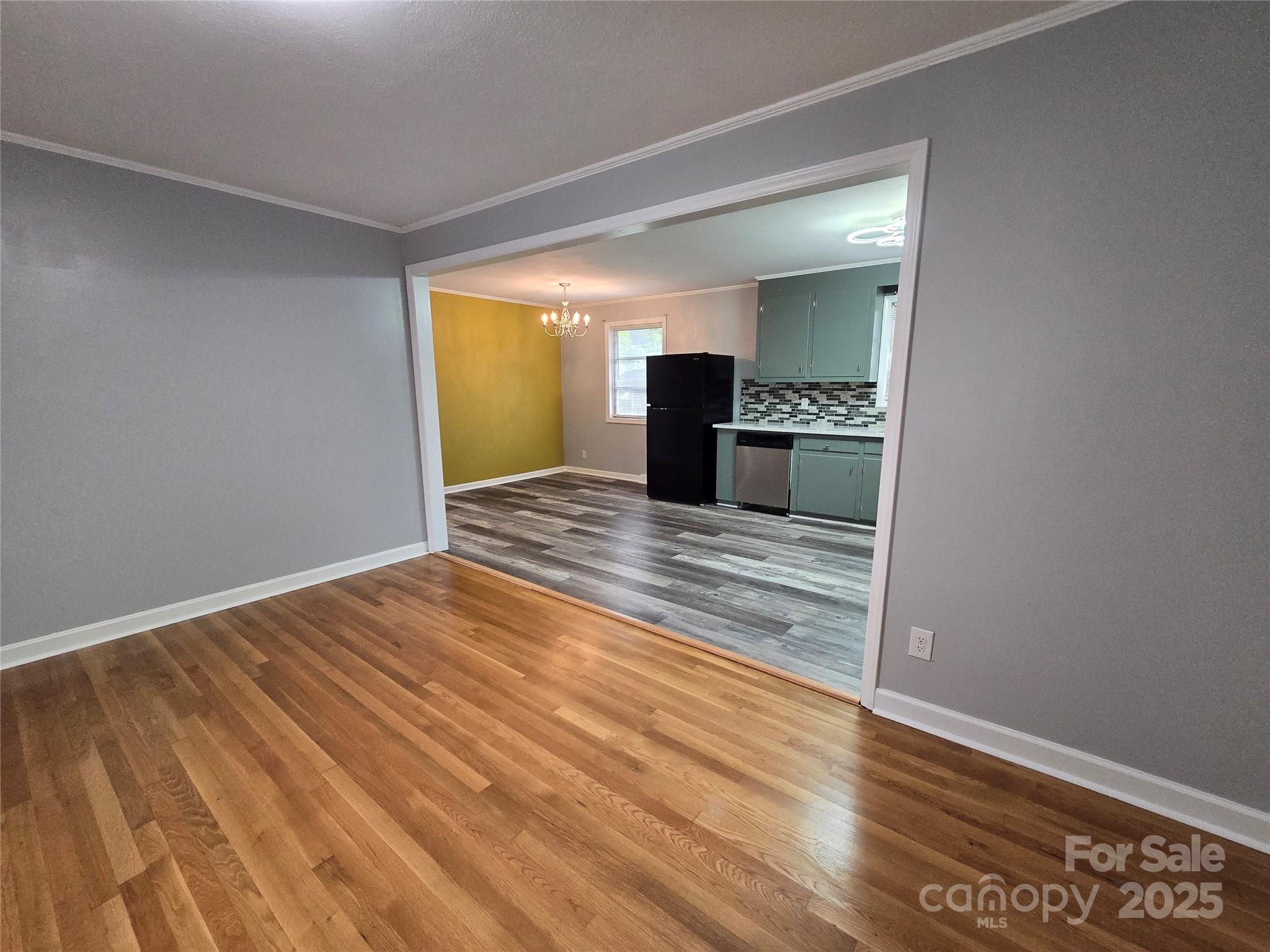 2218 W 5th Avenue — Gastonia
