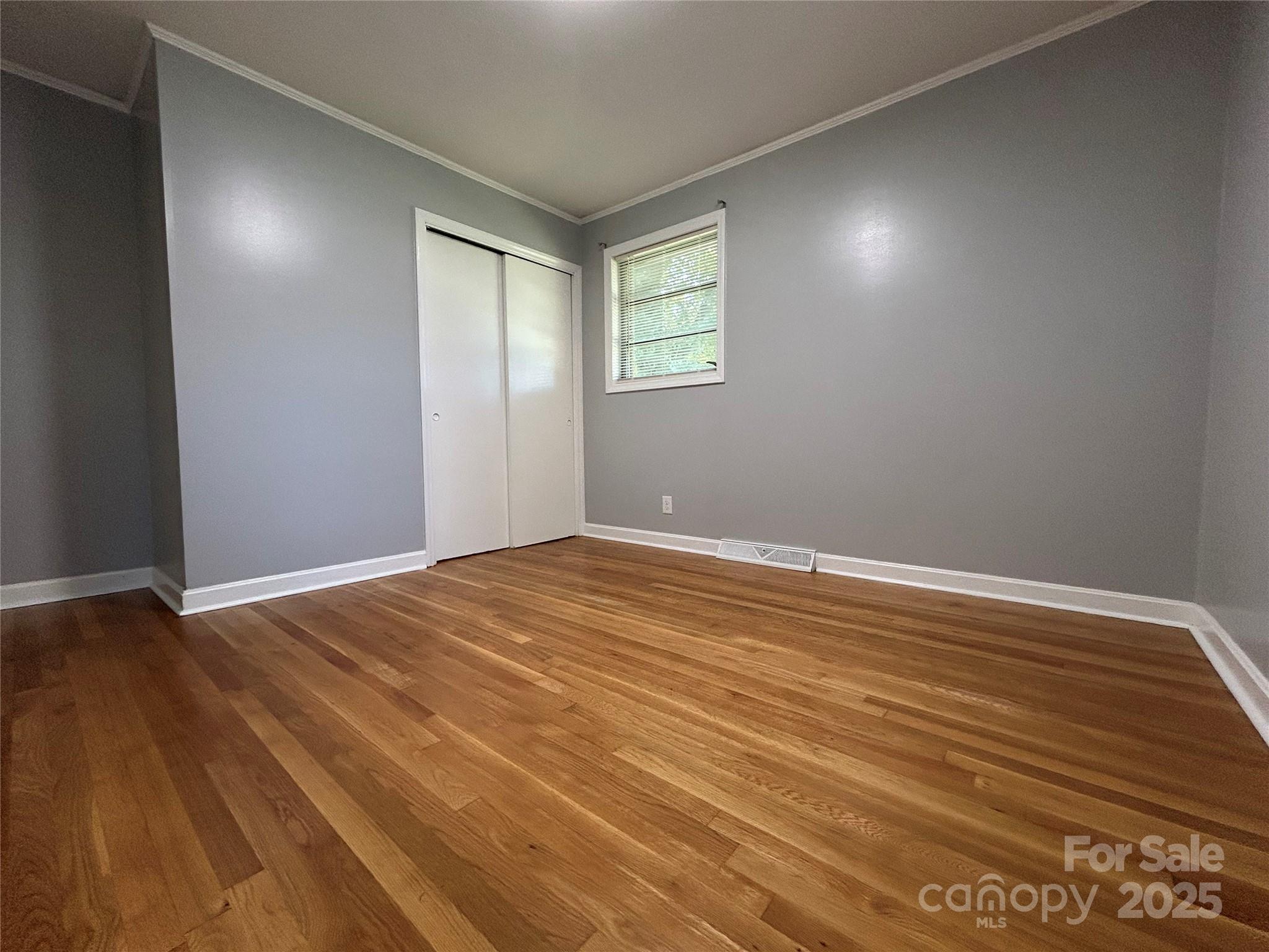 2218 W 5th Avenue — Gastonia
