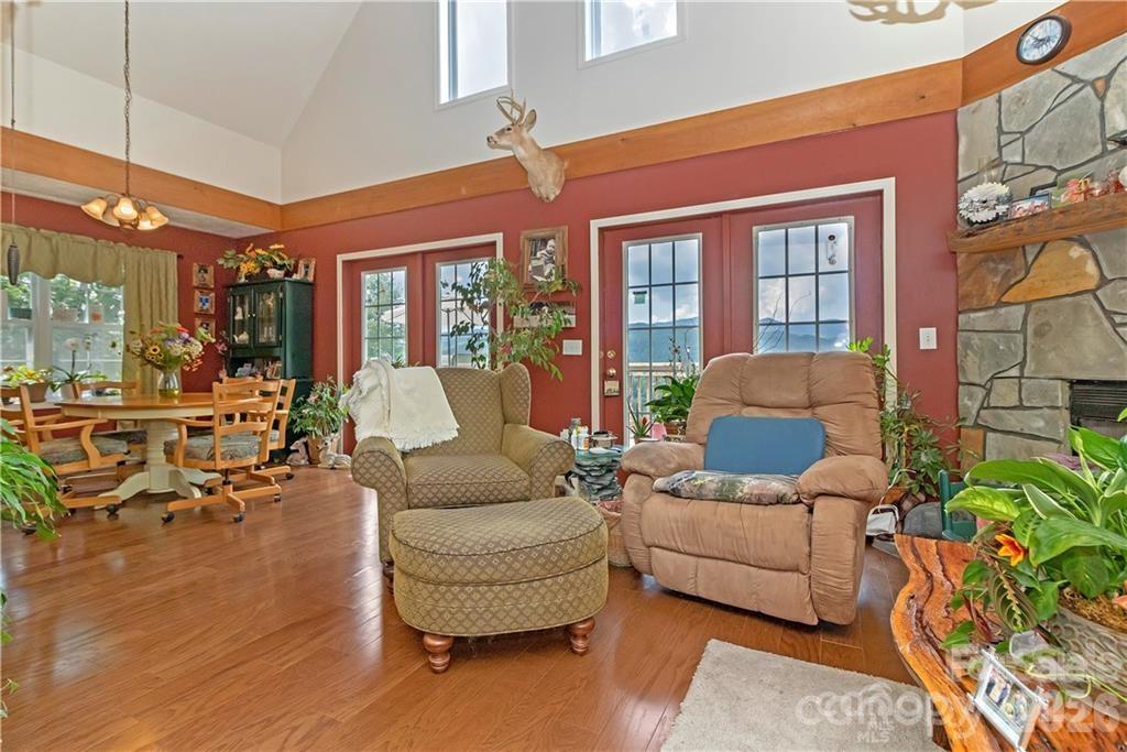 612 Old Home Place Road — Tuckasegee