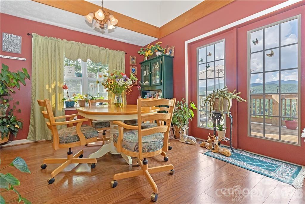 612 Old Home Place Road — Tuckasegee