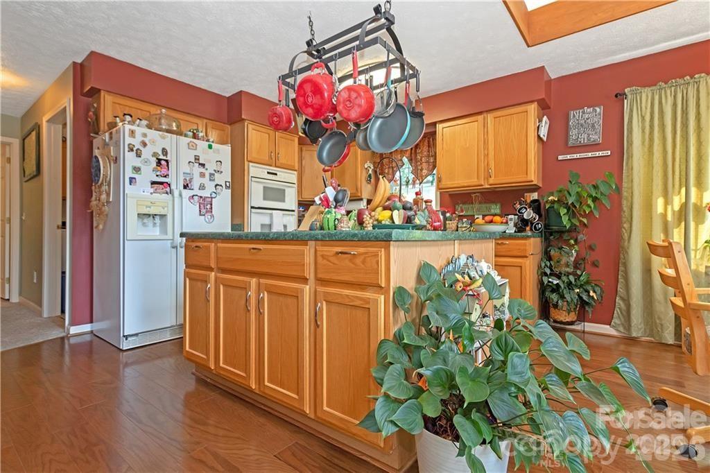 612 Old Home Place Road — Tuckasegee