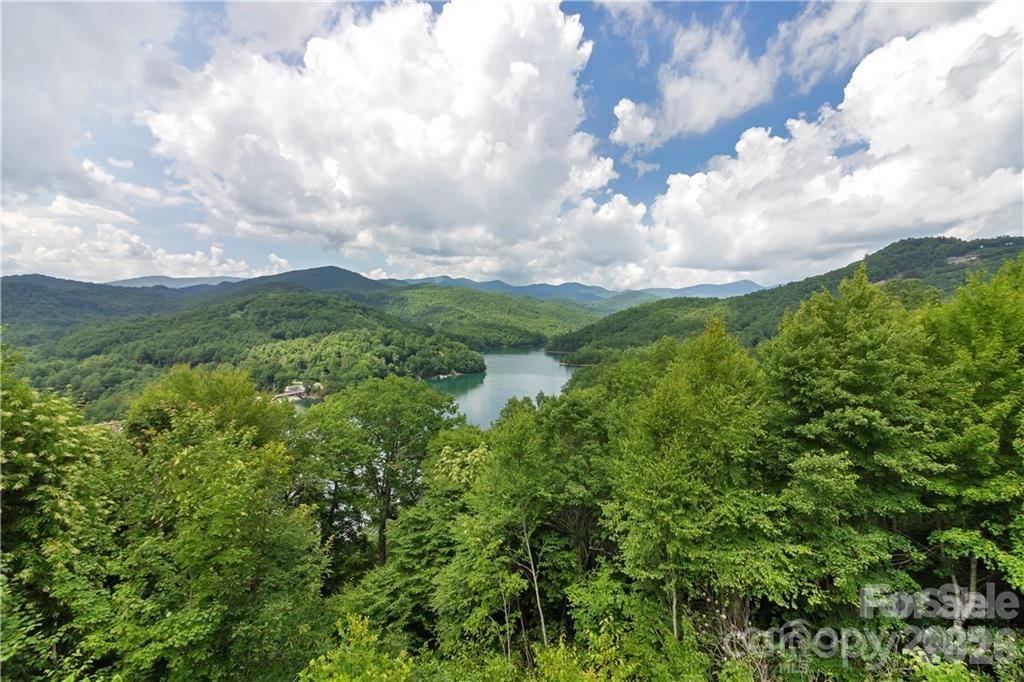 612 Old Home Place Road — Tuckasegee