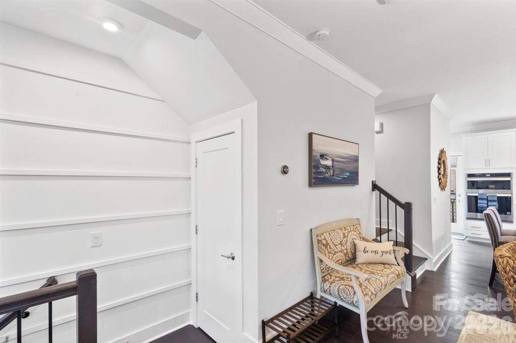 12119 Brooklyn Avenue — Charlotte