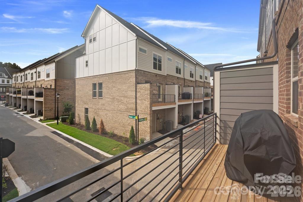 12119 Brooklyn Avenue — Charlotte