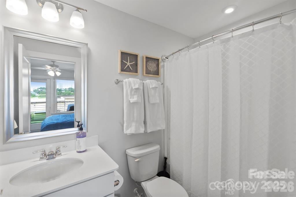 12119 Brooklyn Avenue — Charlotte