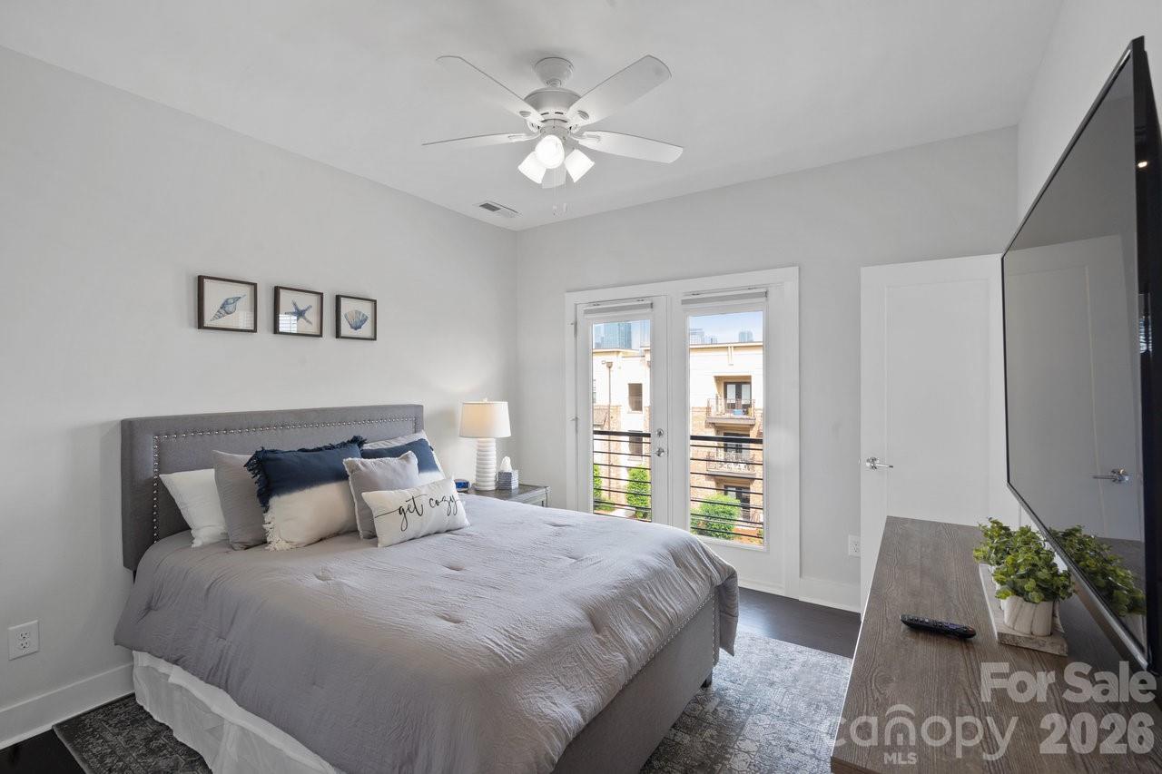 12119 Brooklyn Avenue — Charlotte
