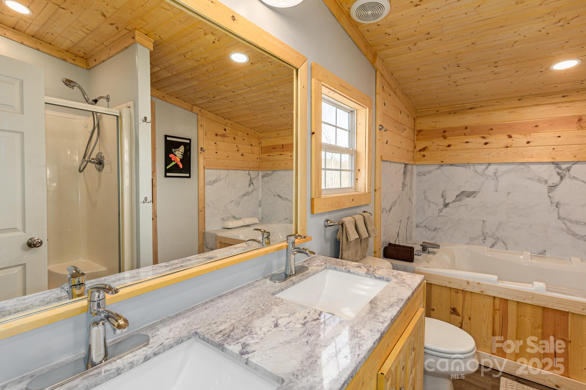 459 Vaughan Road — Spruce Pine