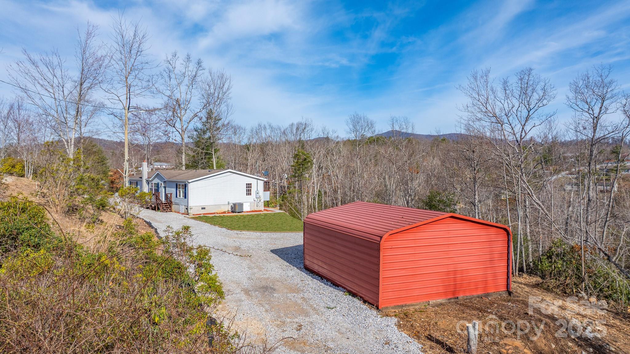 459 Vaughan Road — Spruce Pine