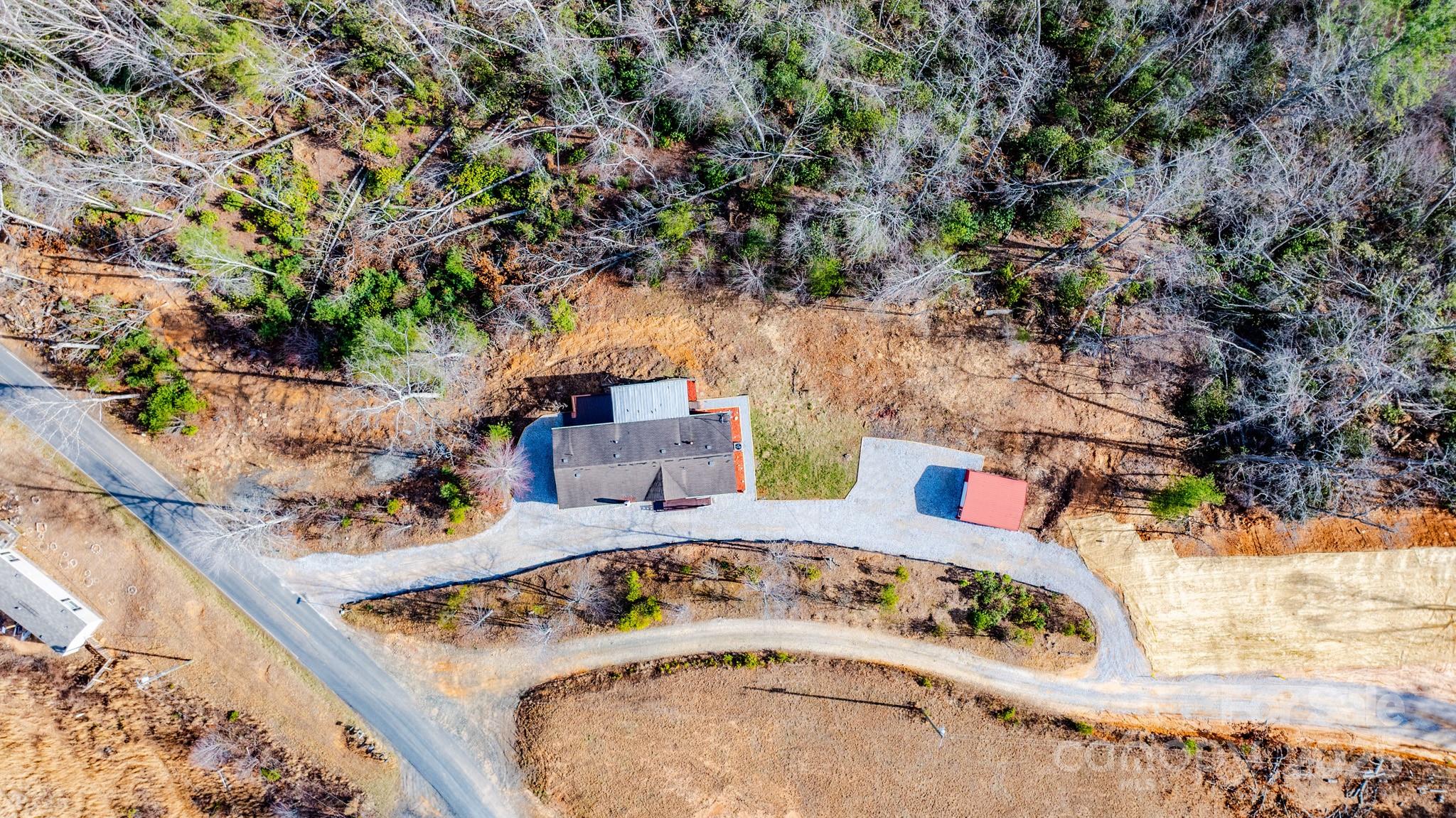 459 Vaughan Road — Spruce Pine