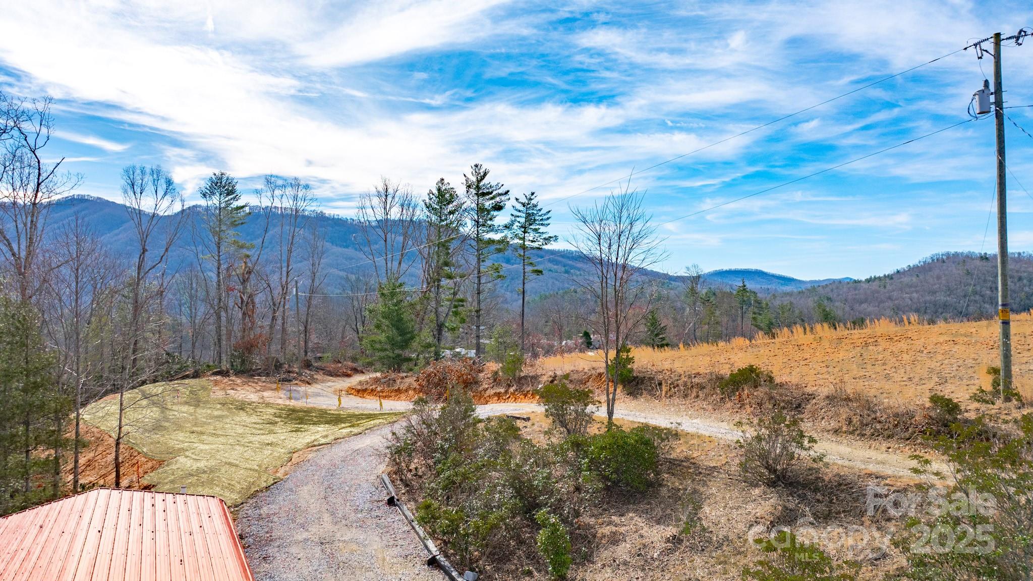 459 Vaughan Road — Spruce Pine
