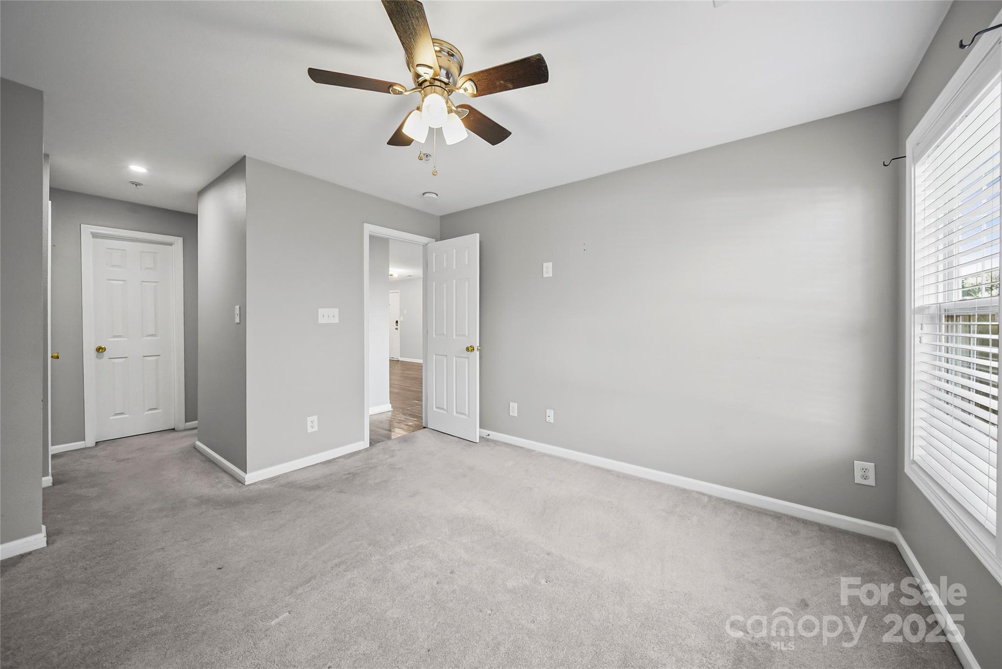 3845 Carl Parmer Drive — Harrisburg