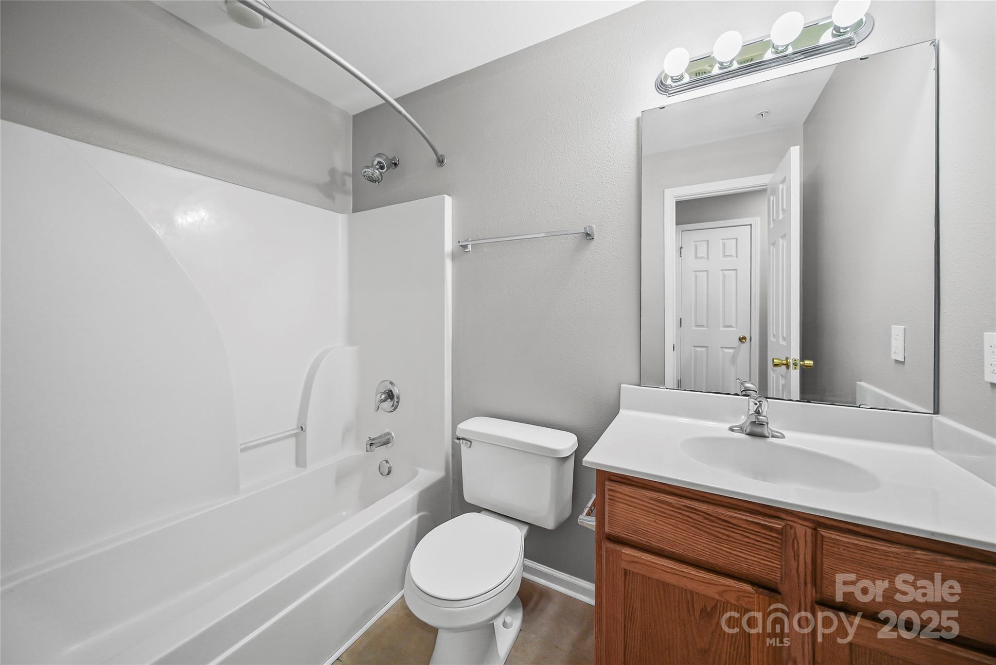 3845 Carl Parmer Drive — Harrisburg
