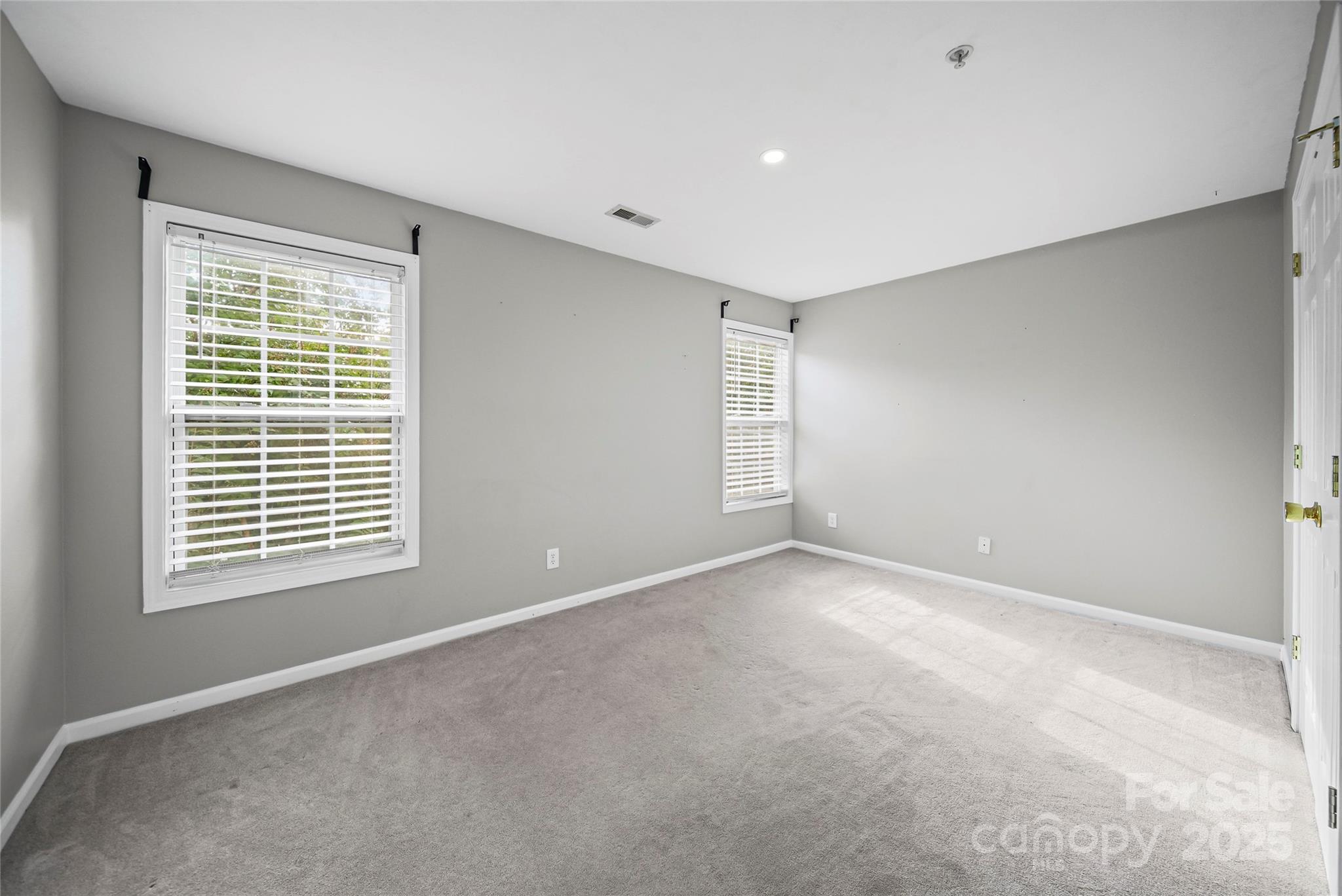 3845 Carl Parmer Drive — Harrisburg