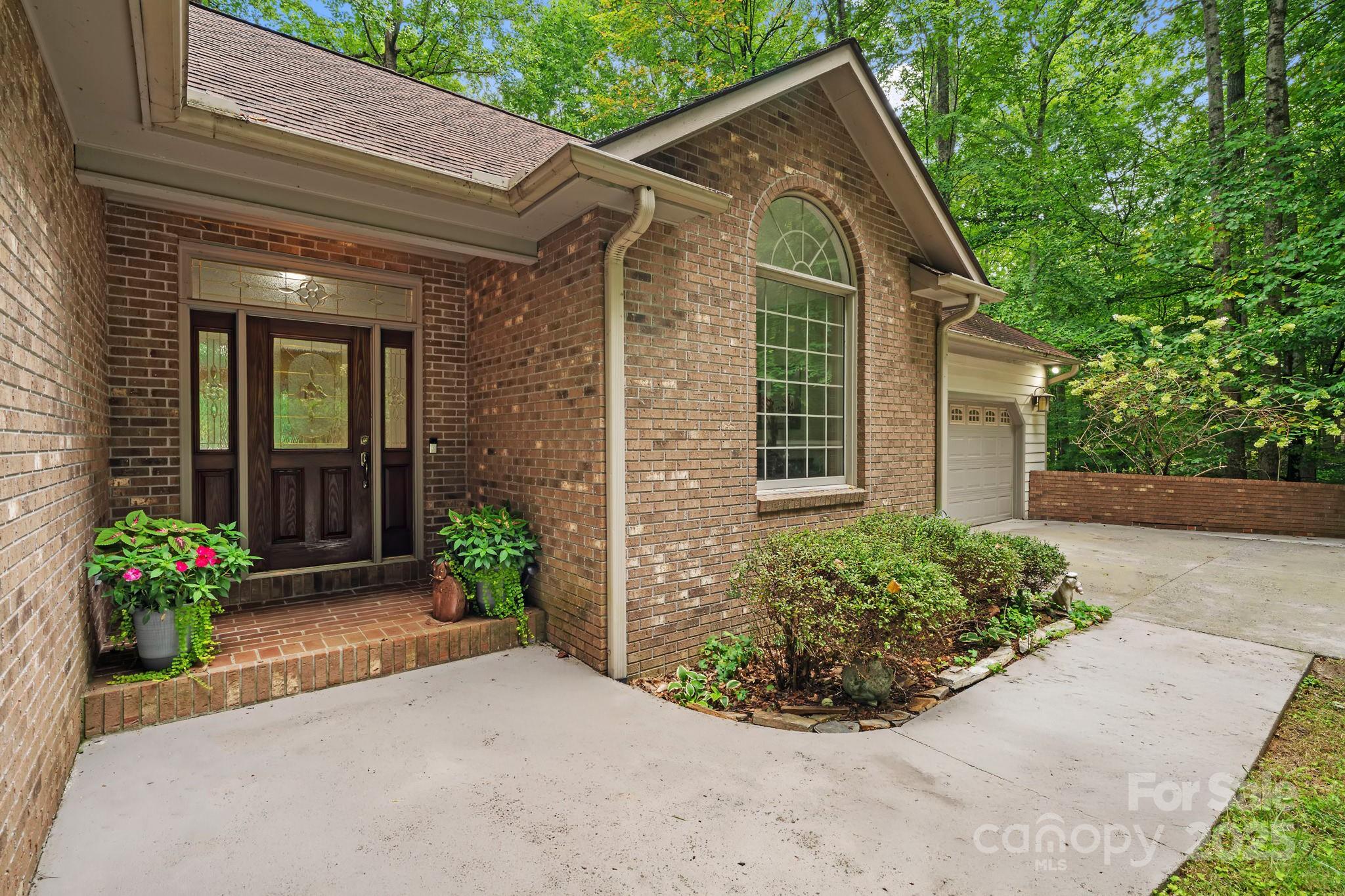 458 Blue Mist Way — Arden