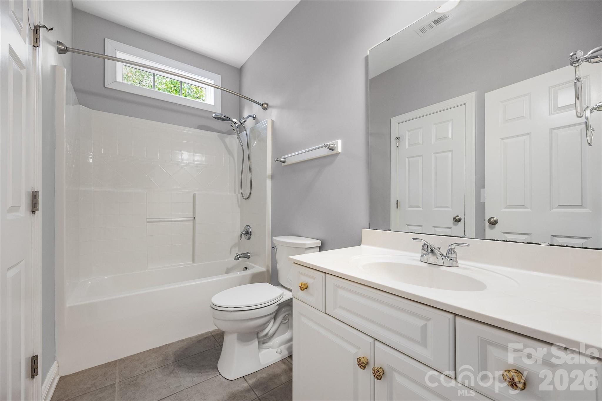1576 Abercorn Street NW — Concord