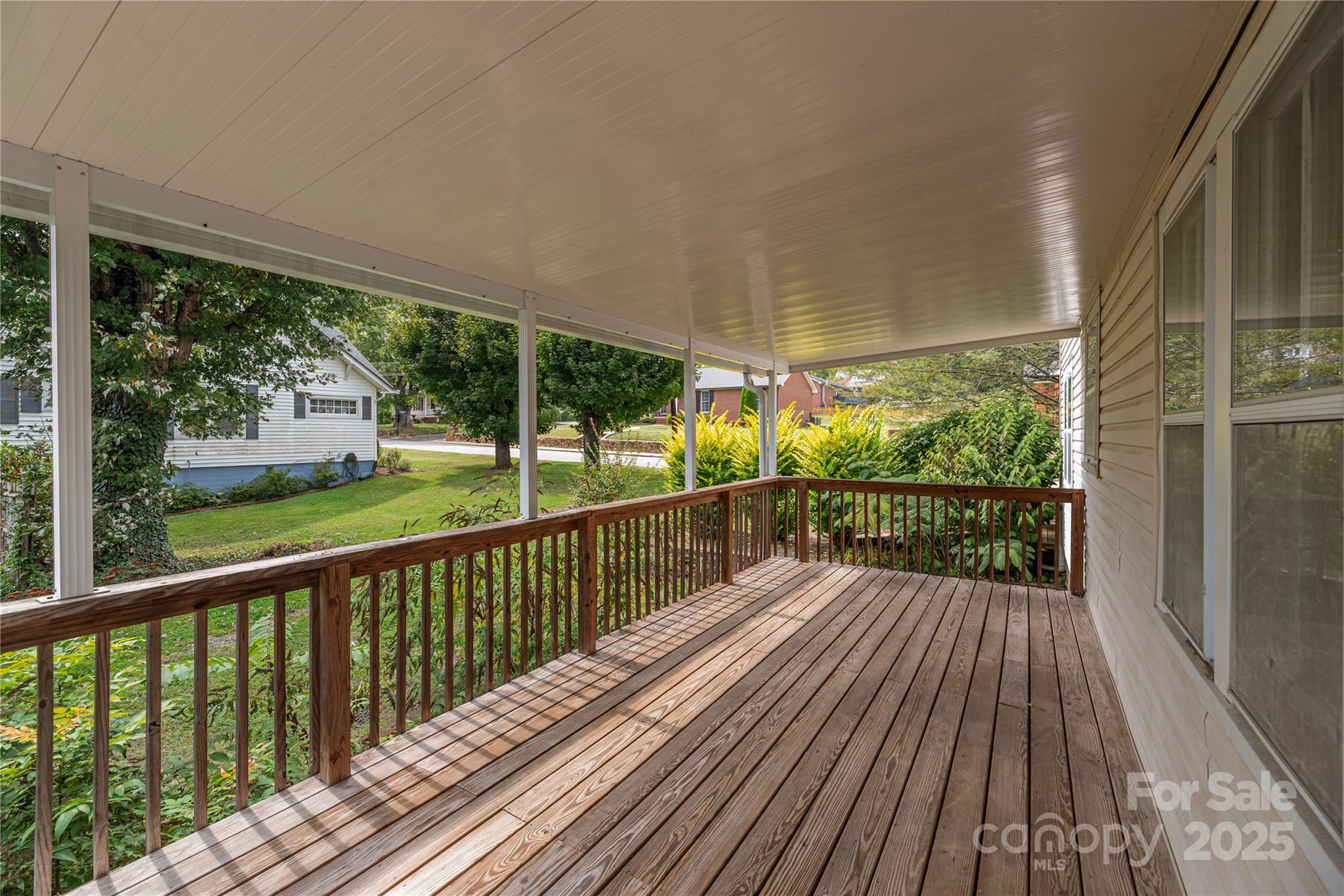 589 Pisgah Drive — Canton